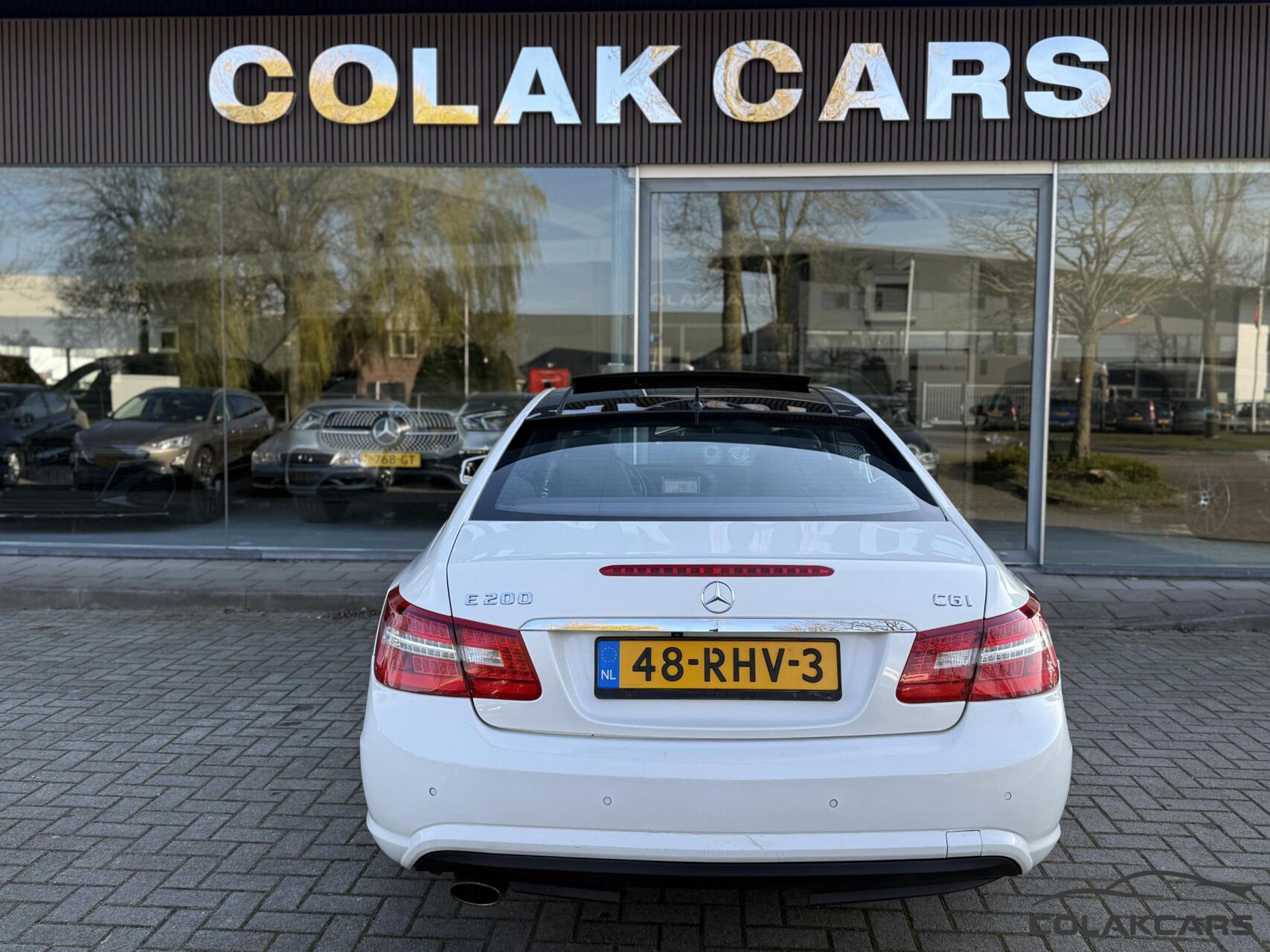 Foto van Mercedes-Benz E 200 Cgi