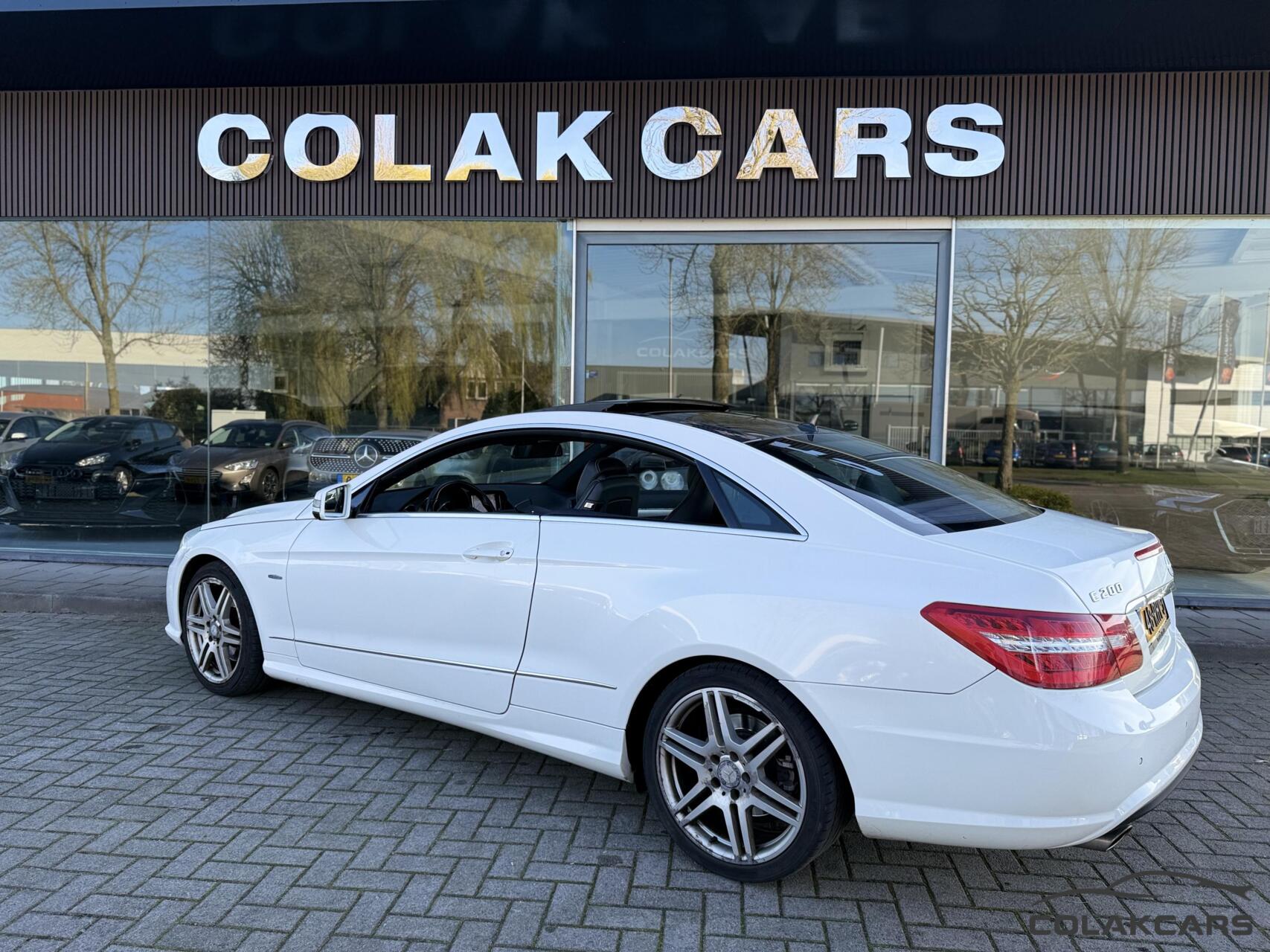 Foto van Mercedes-Benz E 200 Cgi