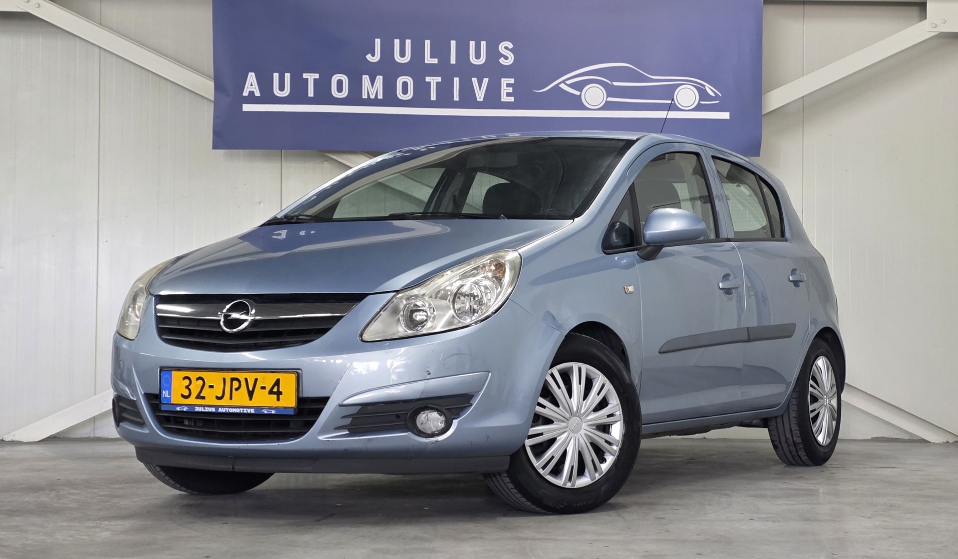 Opel Corsa 1.2-16V Enjoy Airco Trekhaak 5DRS Nieuwe APK Garantie! 2009 - voorkant