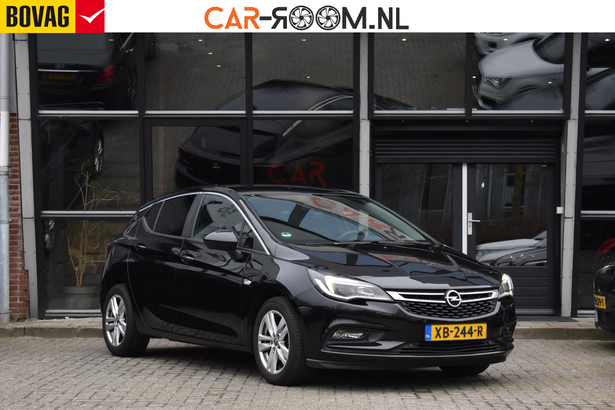 Opel Astra 1.4 Turbo Online Edition 2018 - voorkant