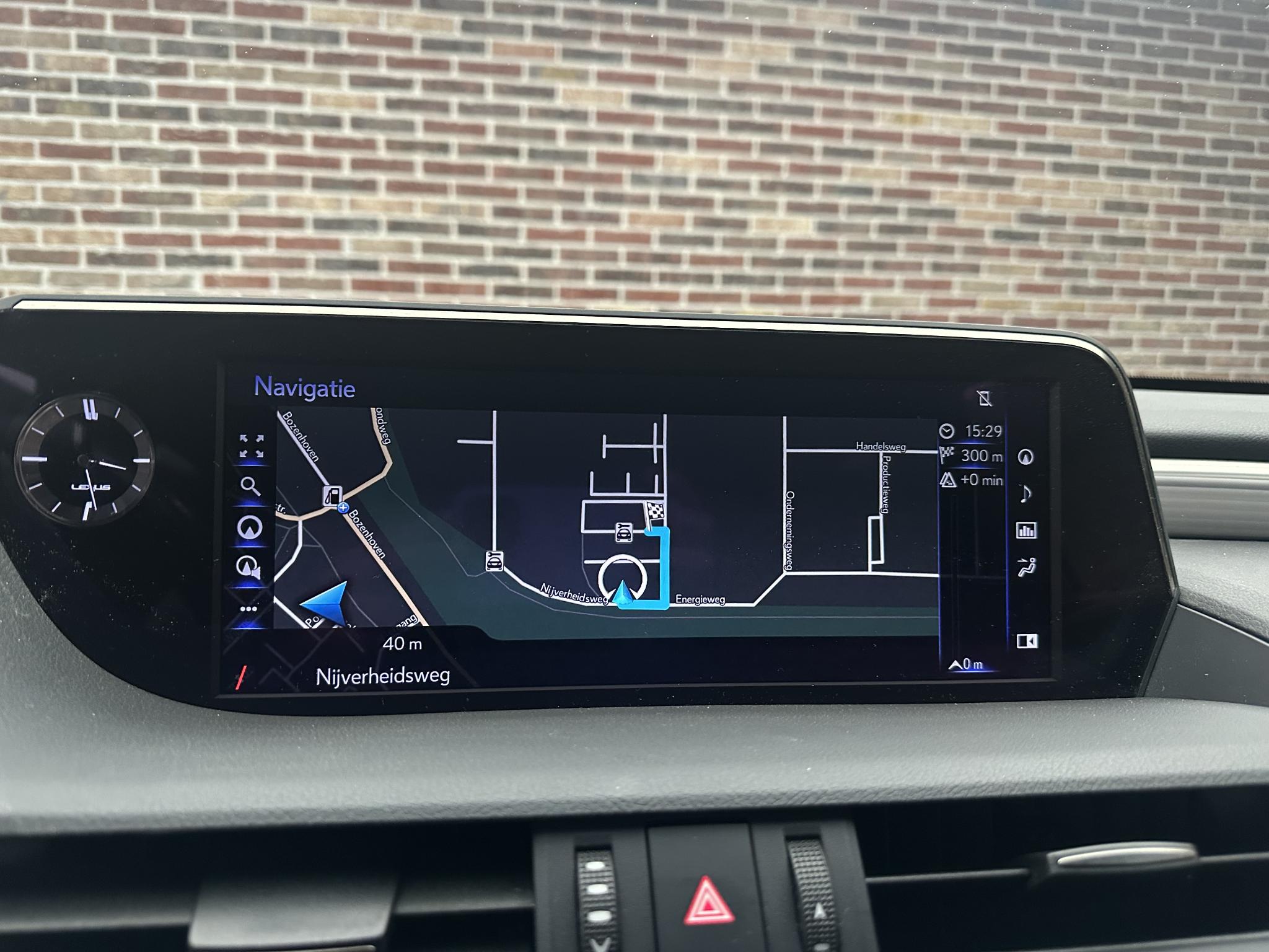 Foto van Lexus Lexus Es300h