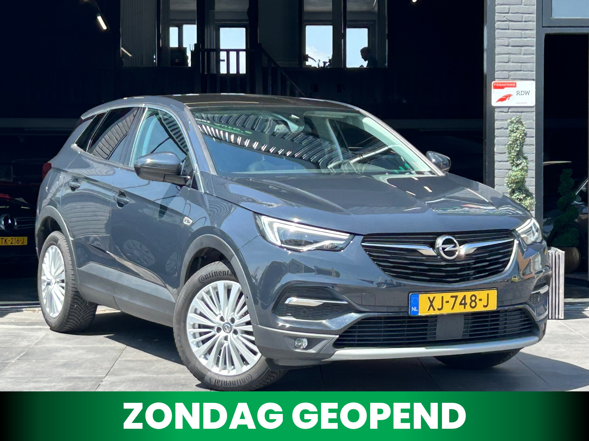 Opel Grandland X 1.2 Turbo Innovation|APK|NAP|AUT|Carplay 2019 - voorkant