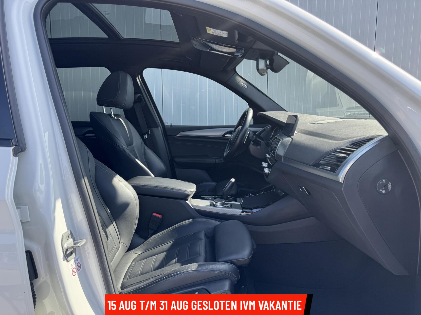 Foto van BMW X3 Xdrive20i