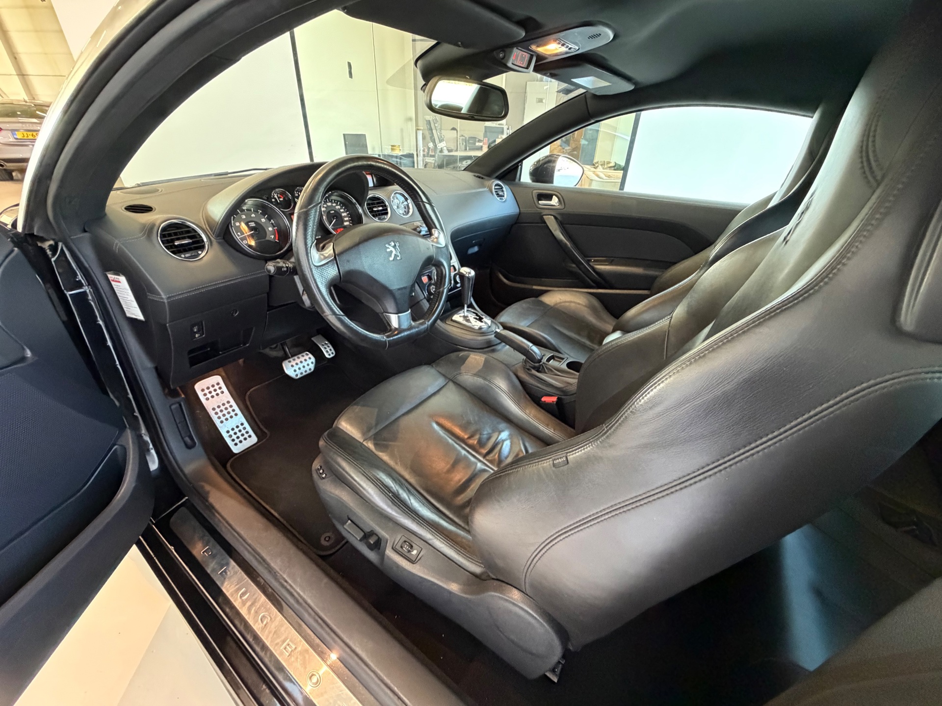 Foto van Peugeot RCZ