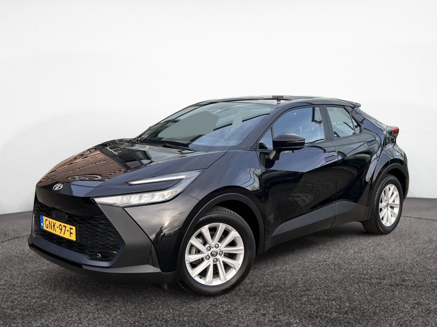 Toyota Toyota C-hr 1.8 Hybrid 140 Act 2024 - voorkant
