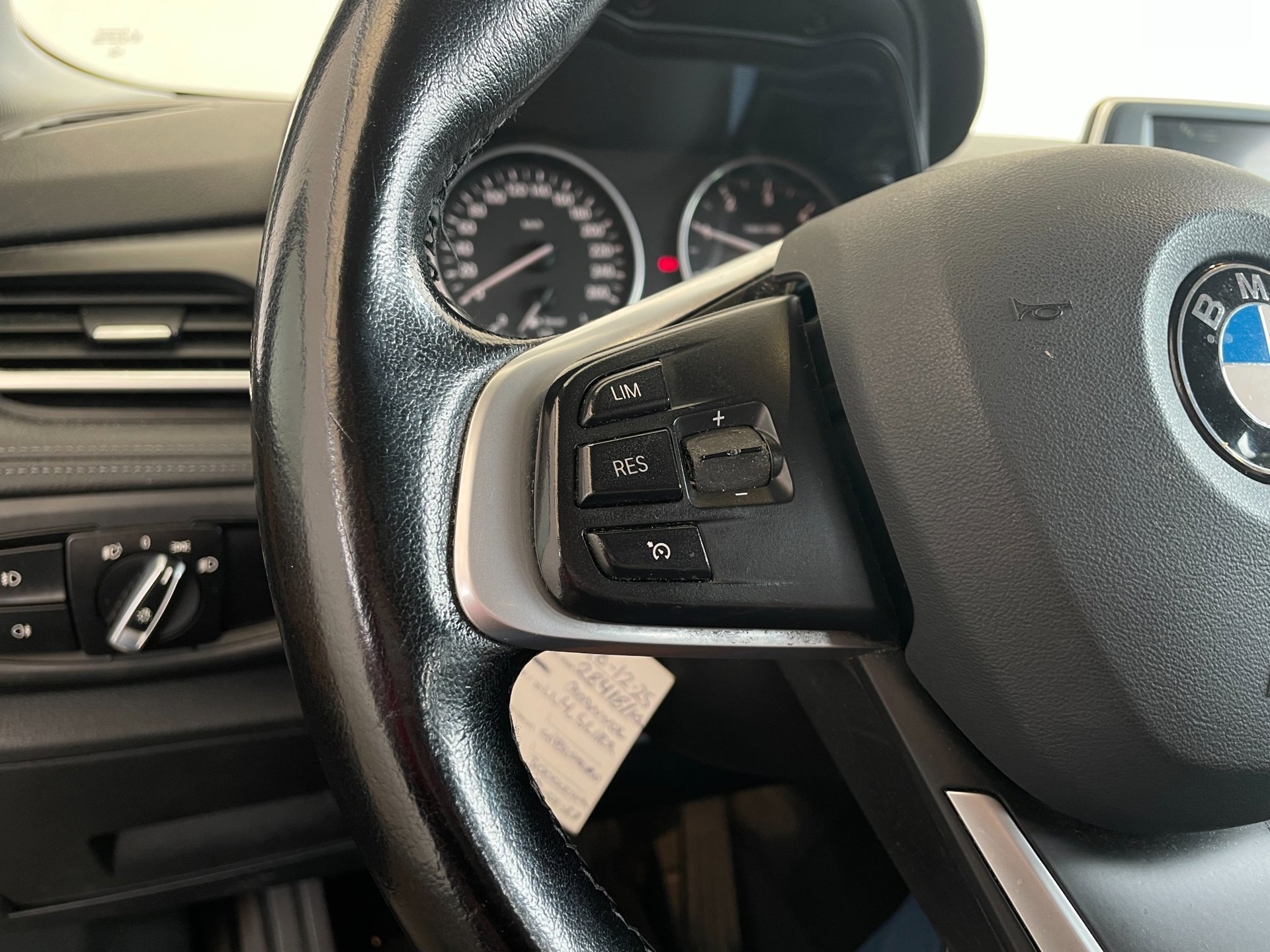 Foto van BMW 214d Active Tourer