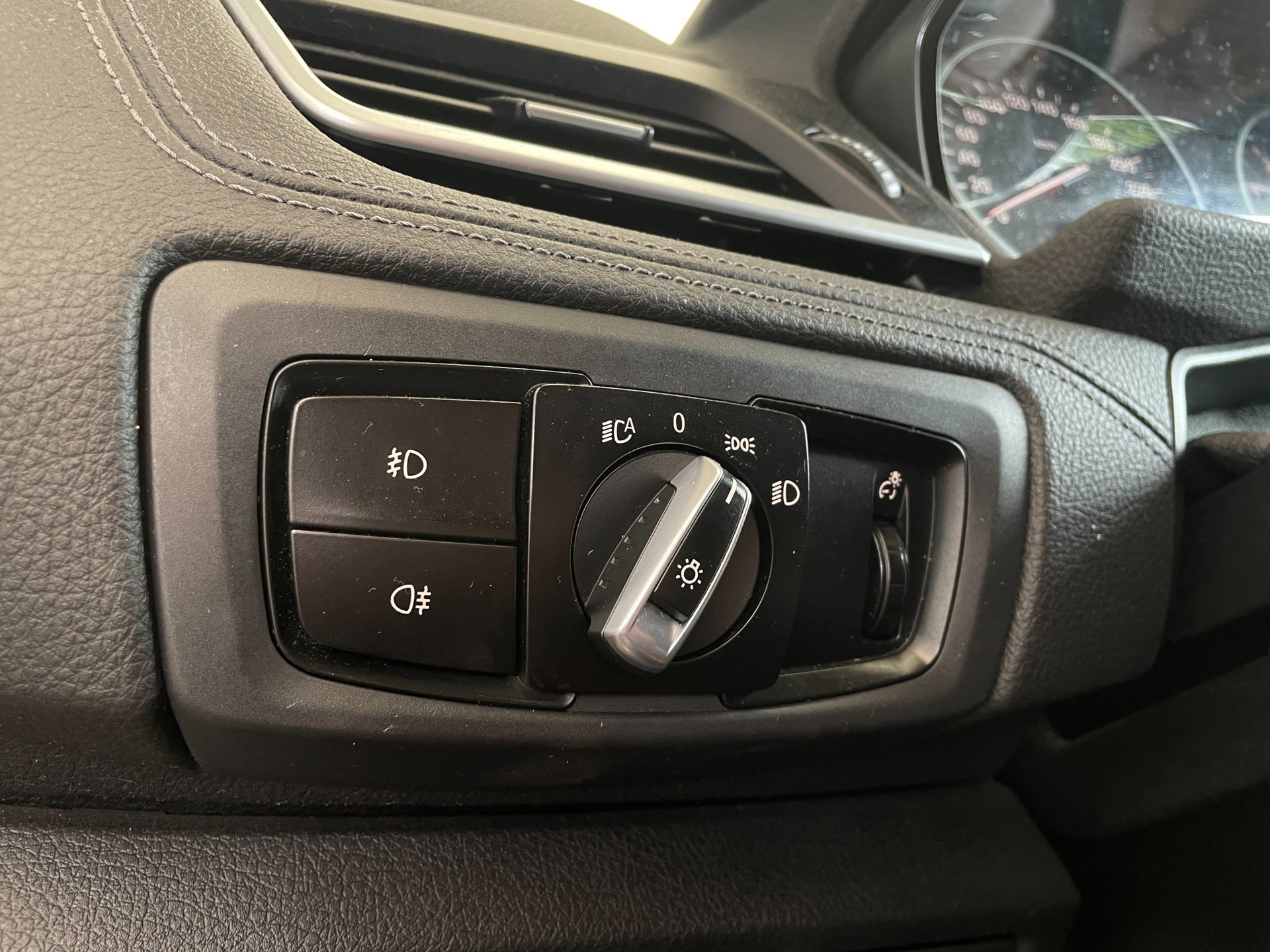 Foto van BMW 214d Active Tourer