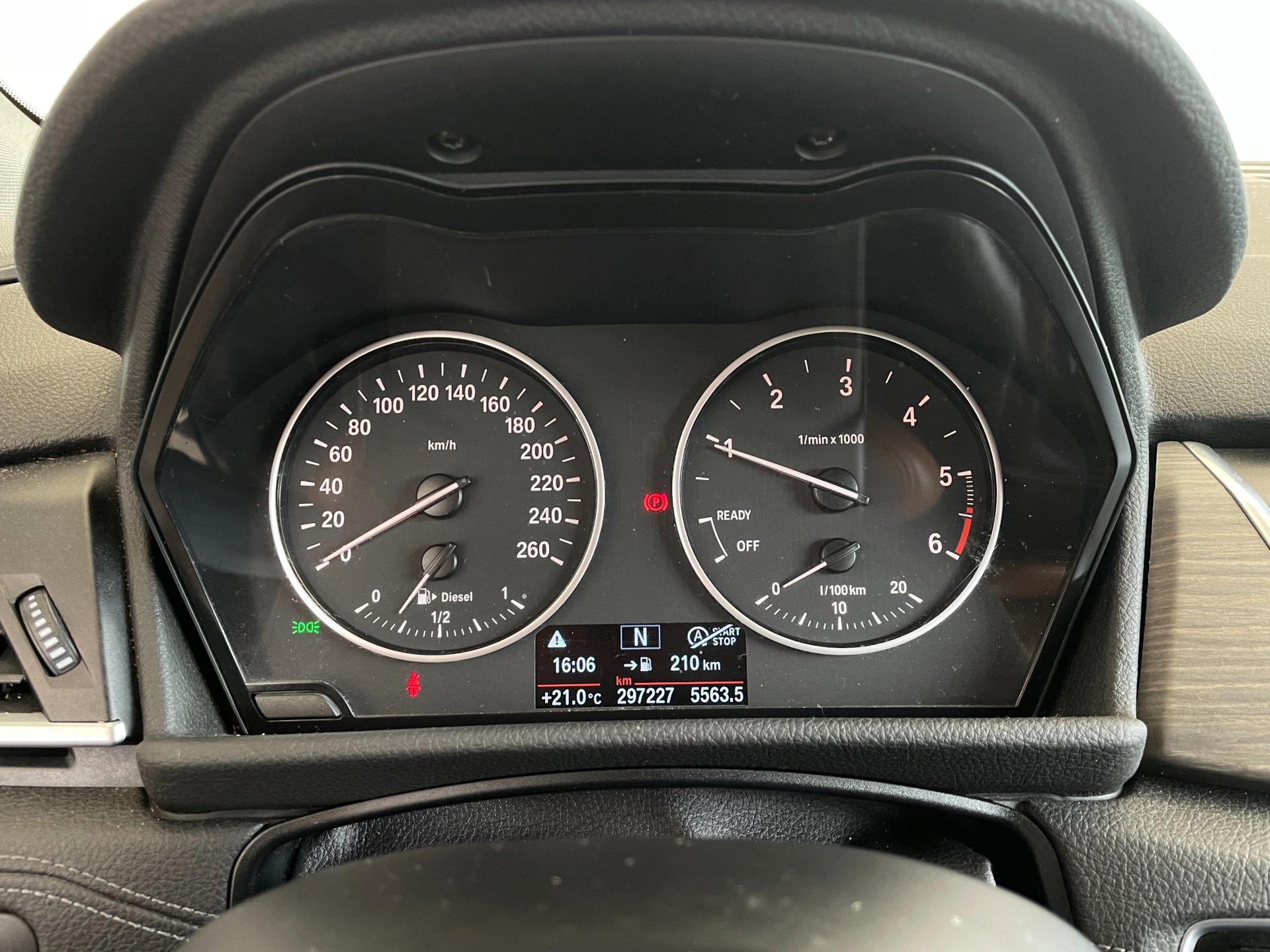 Foto van BMW 214d Active Tourer