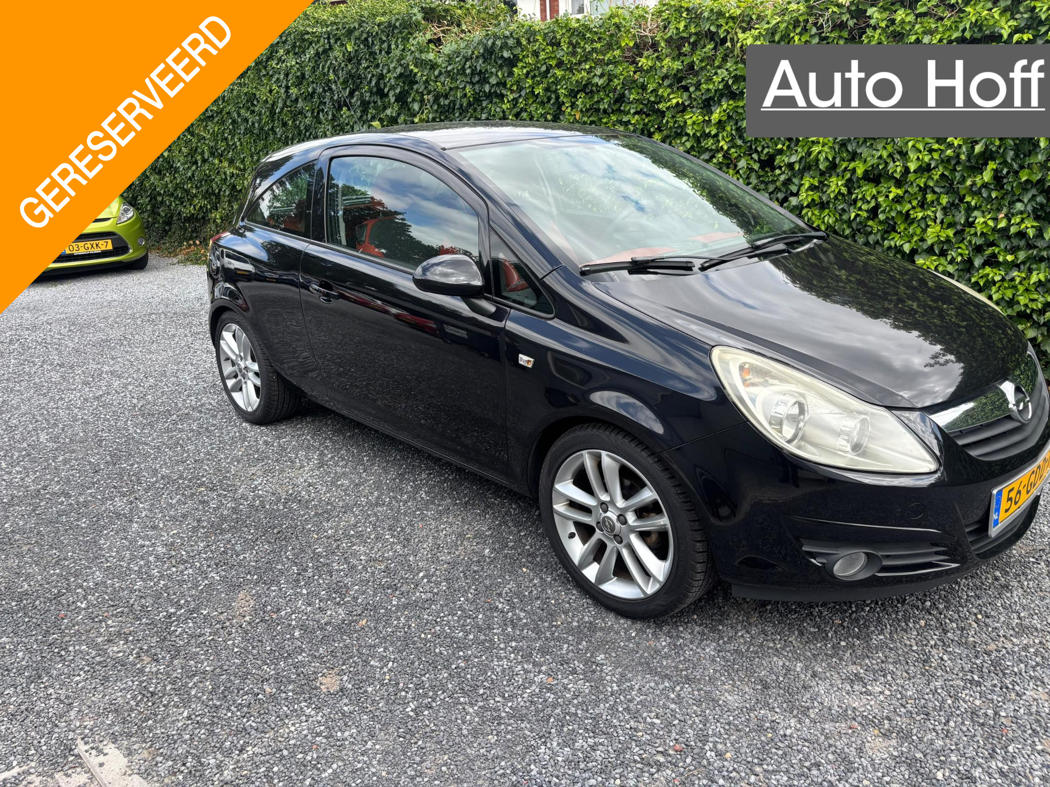 Opel Corsa 1.4-16V Enjoy 2008 - voorkant