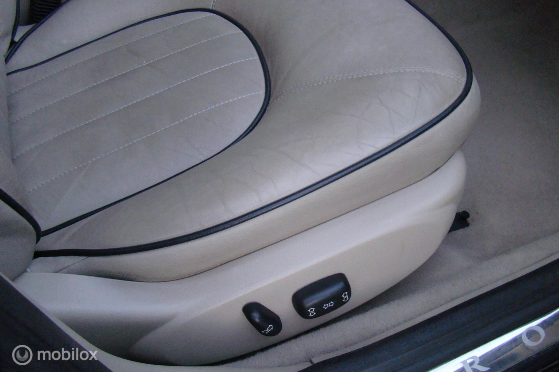 Foto van Rover Rover 75