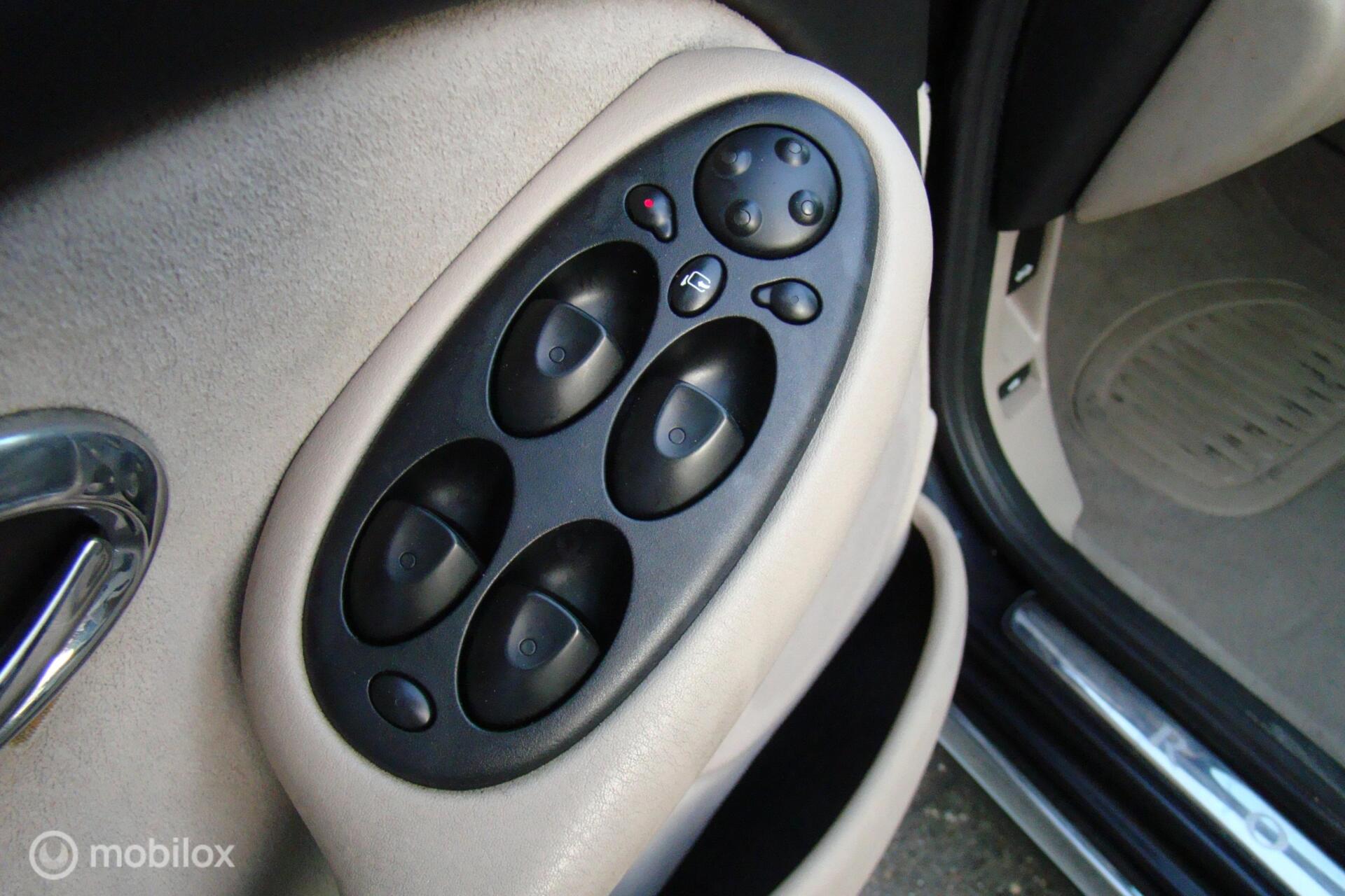 Foto van Rover Rover 75