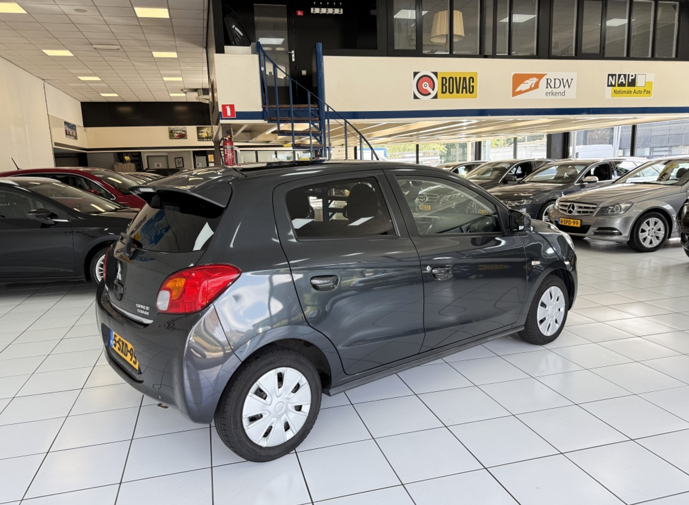 Foto van Mitsubishi Mitsubishi Space Star