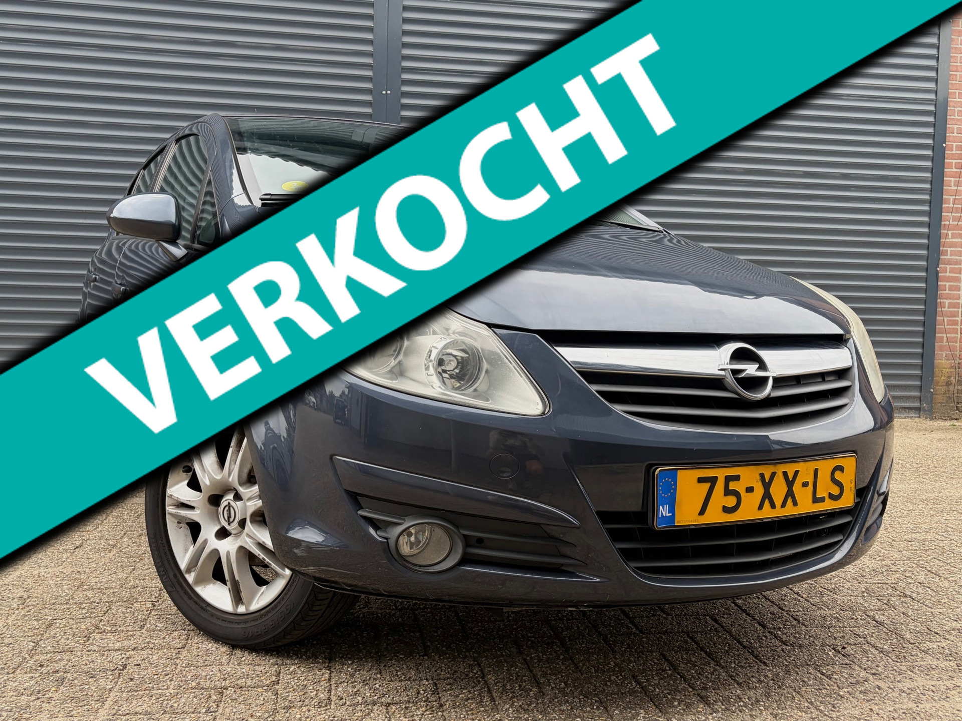 Opel Corsa 1.4 | 5 Deurs | E - Pakket | NAP | 2007 - voorkant