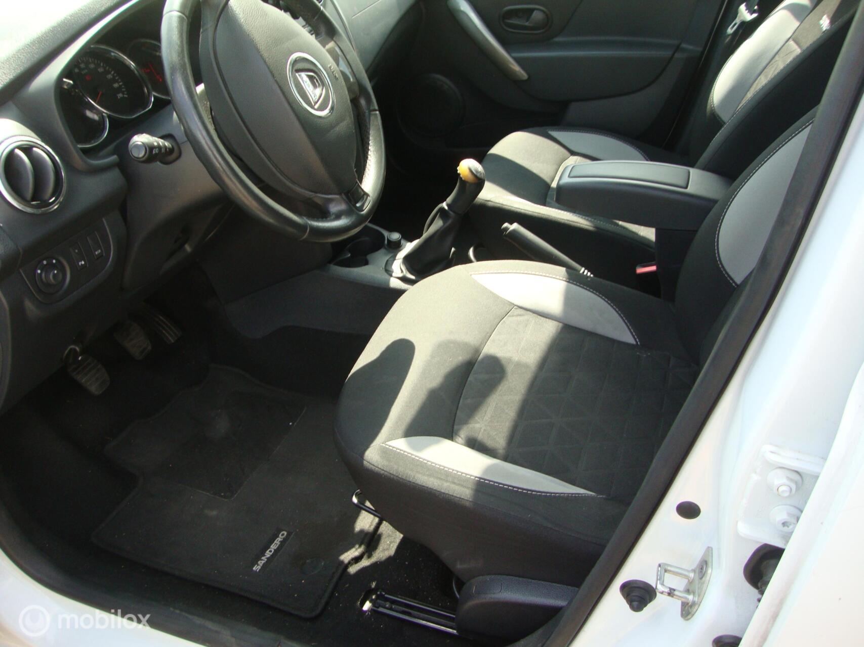 Foto van Dacia Sandero