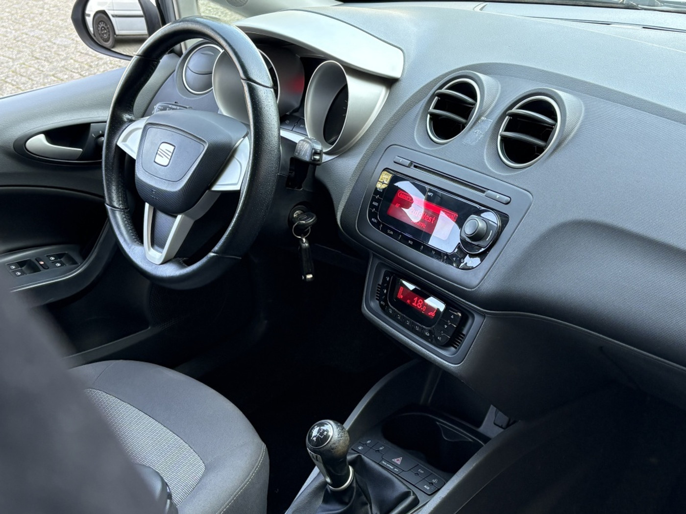Foto van Seat Ibiza ST
