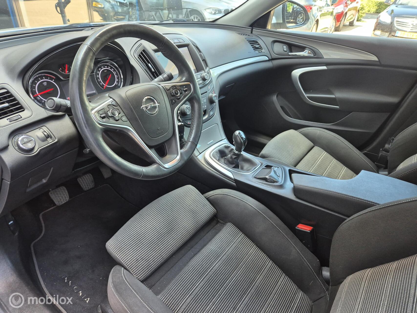 Foto van Opel Insignia Limousine HB