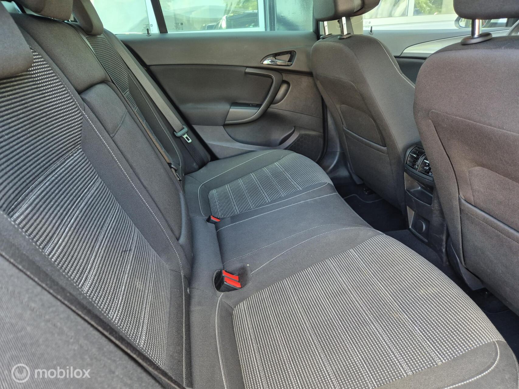 Foto van Opel Insignia Limousine HB