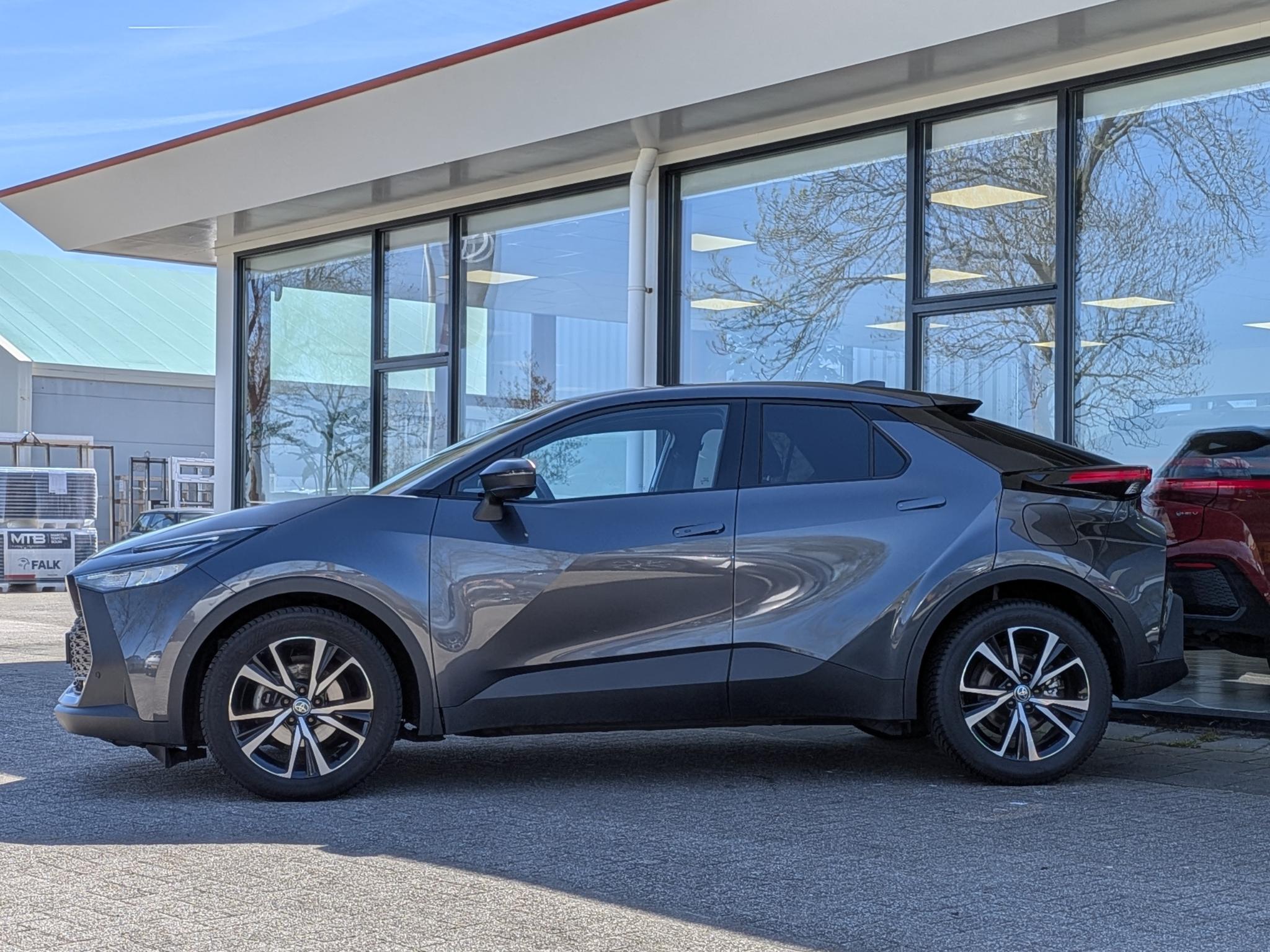 Foto van Toyota C-hr