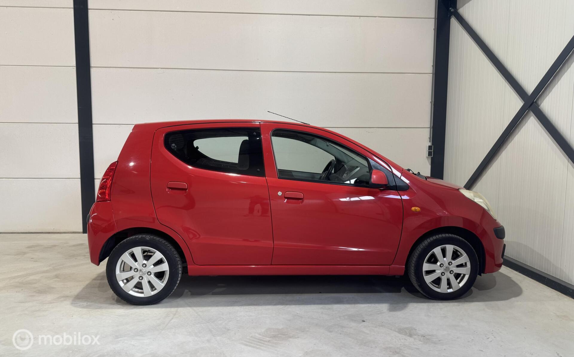 Foto van Nissan Nissan Pixo