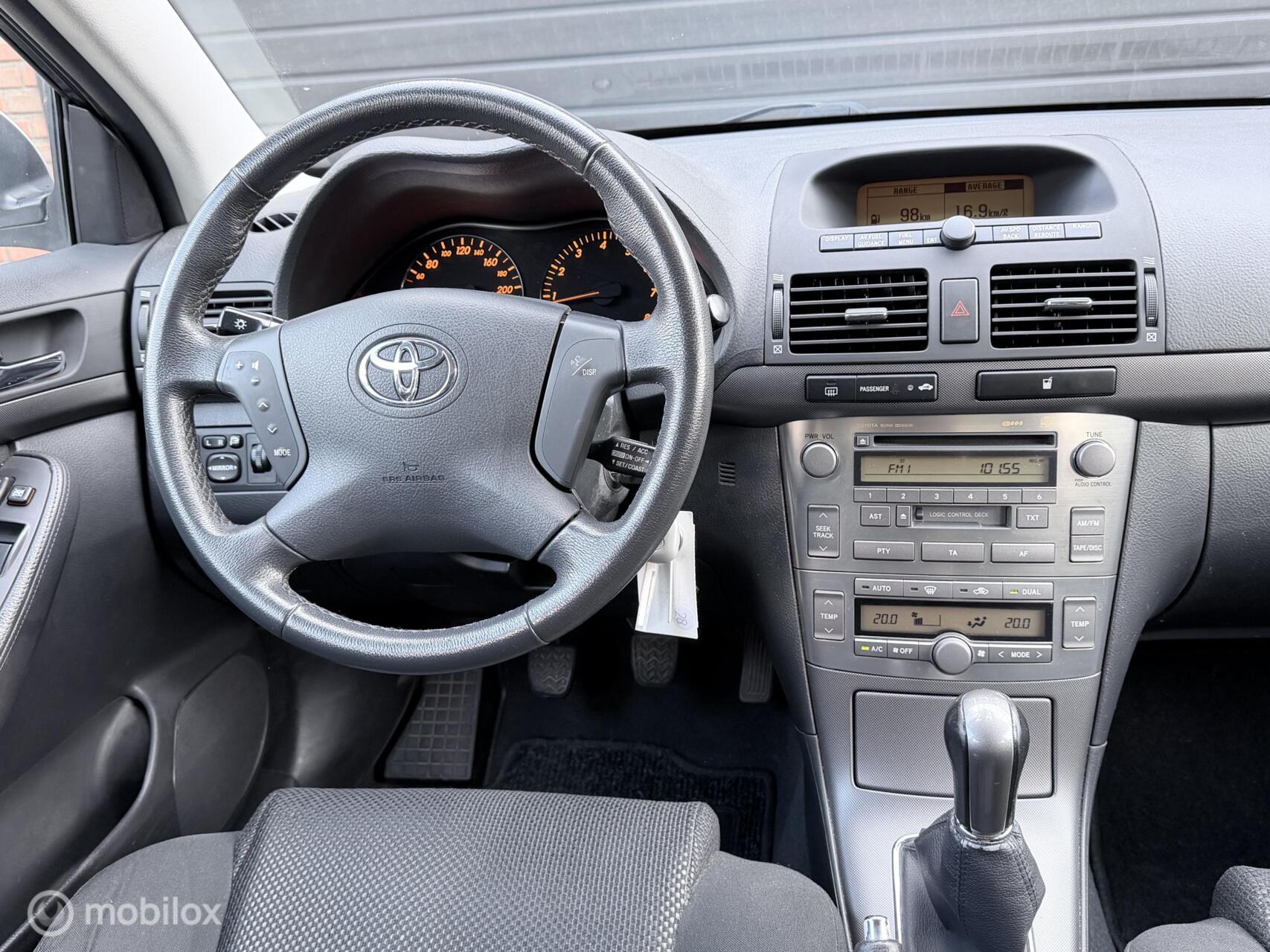 Foto van Toyota Toyota Avensis