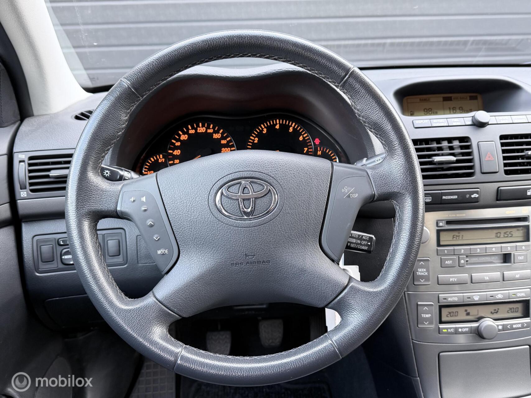 Foto van Toyota Toyota Avensis