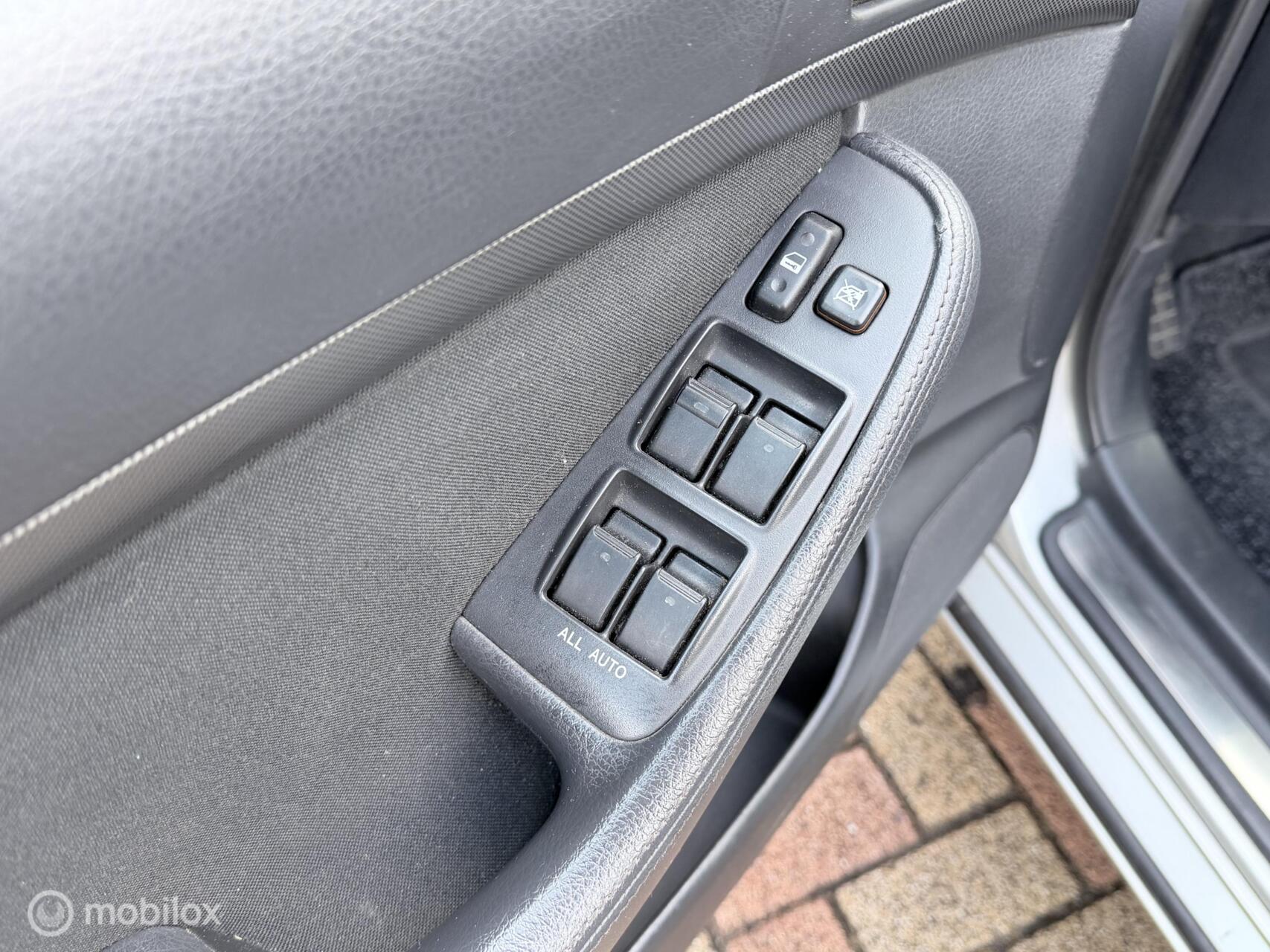 Foto van Toyota Toyota Avensis