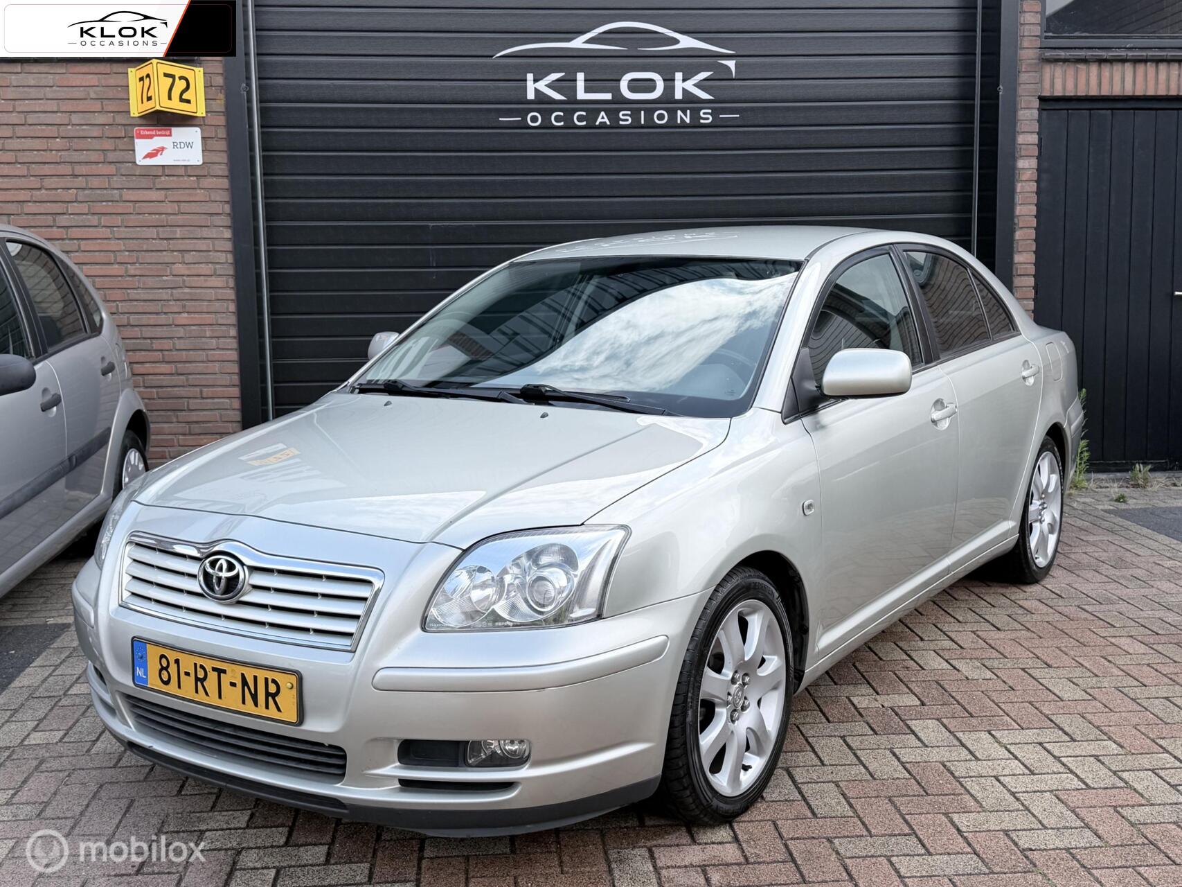 Toyota Toyota Avensis 2.0 VVTi Linea Luna Cruise Clima NAP Trekhaak 2005 - voorkant