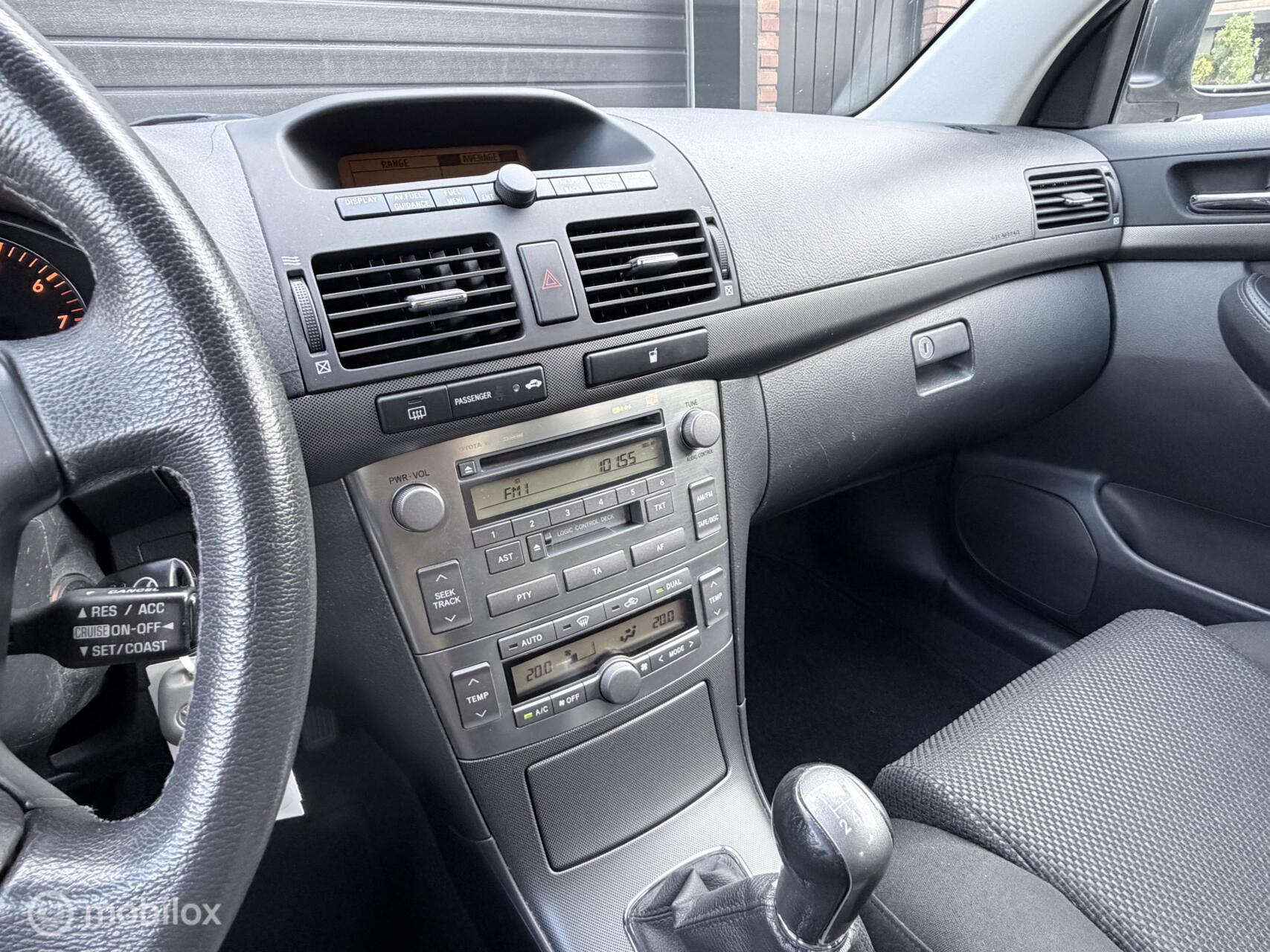 Foto van Toyota Toyota Avensis