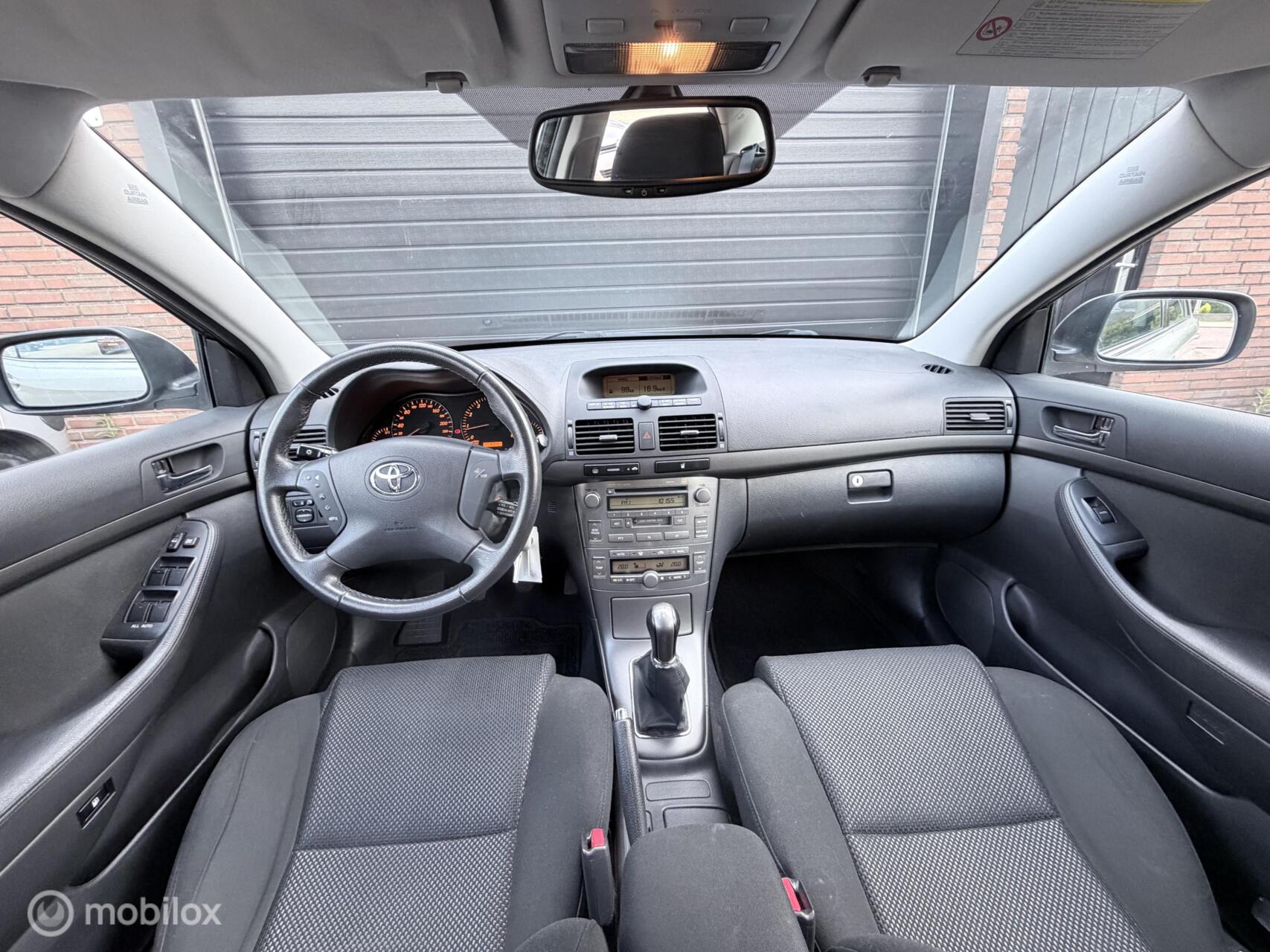 Foto van Toyota Toyota Avensis