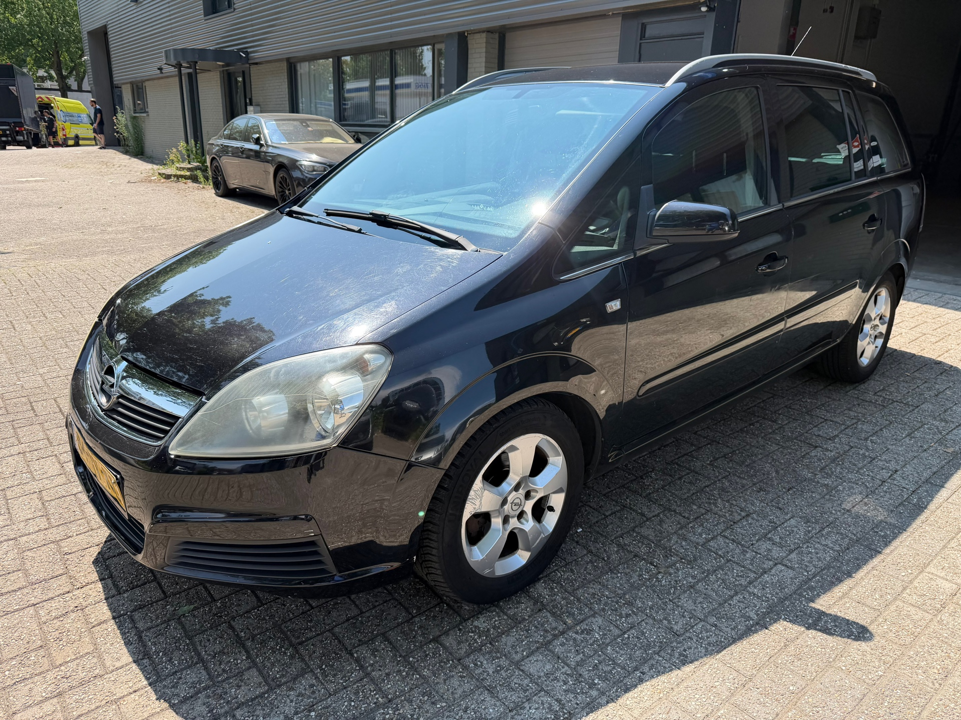 Foto van Opel Zafira