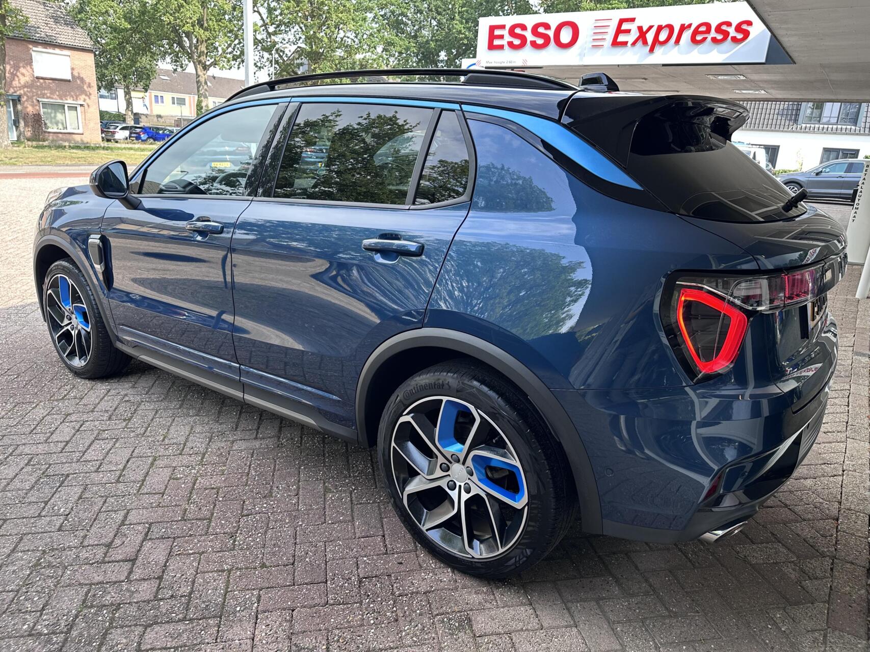 Foto van Lynk&co LYNK & Co 01