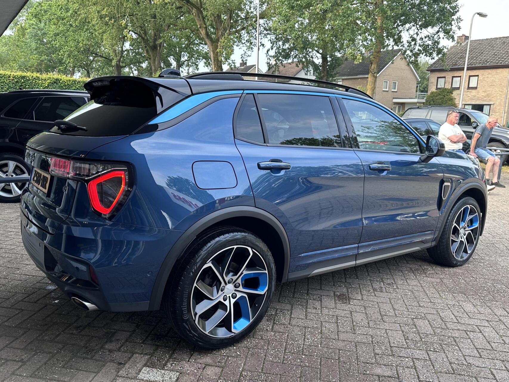 Foto van Lynk&co LYNK & Co 01