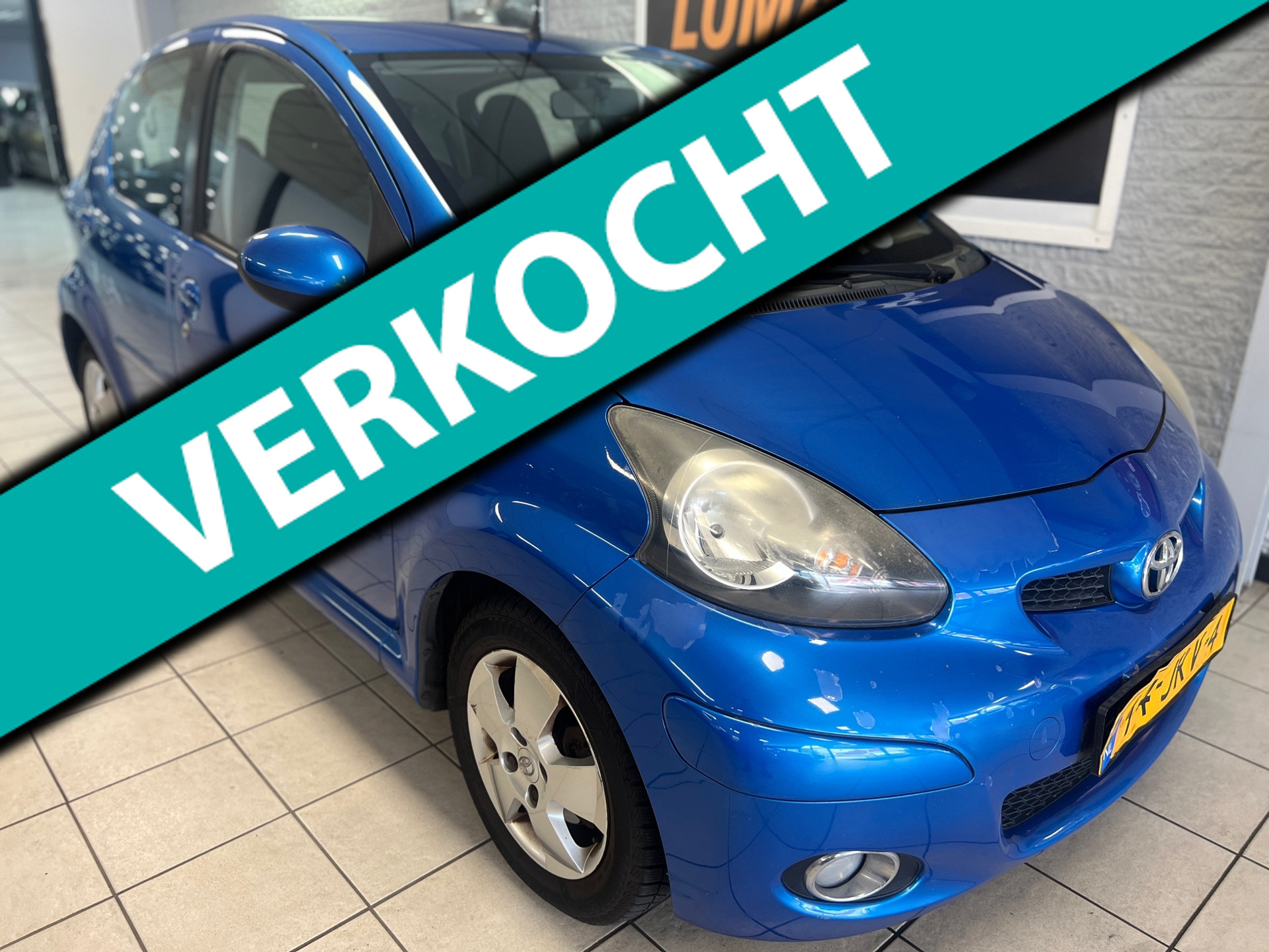 Toyota Toyota Aygo 1.0-12V | Airco | 5 deurs | Elektrisch | LM Velg 2009 - voorkant