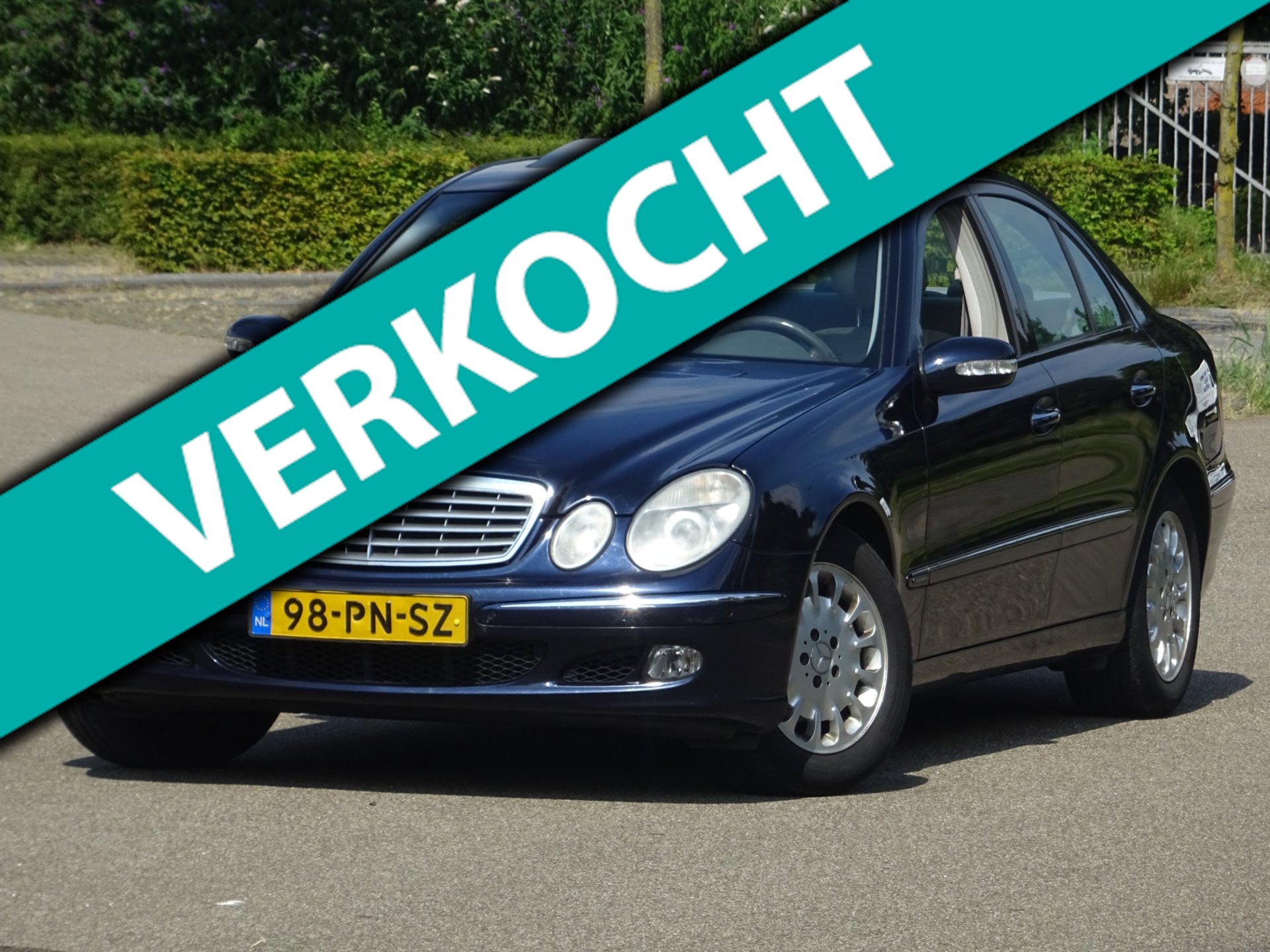 Mercedes-Benz E 320 TCAAA511 2004 - voorkant