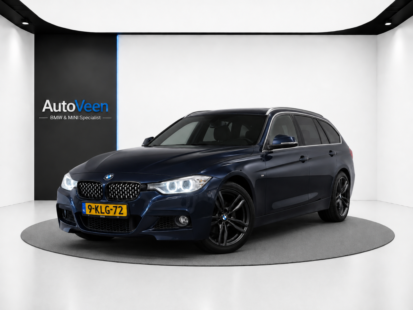 BMW 320i 320i Executive Sport (M-SPORT, ACC, LEDER, PARKEERSENSOREN) 2013 - voorkant