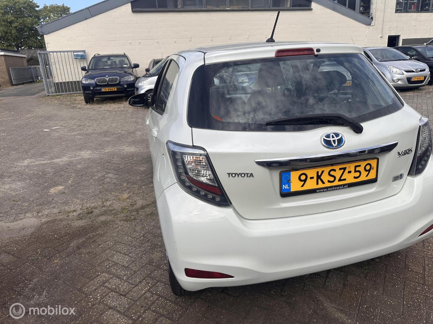 Foto van Toyota Toyota Yaris Hybrid
