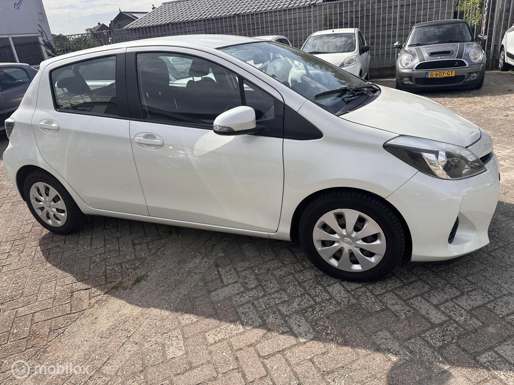 Foto van Toyota Toyota Yaris Hybrid