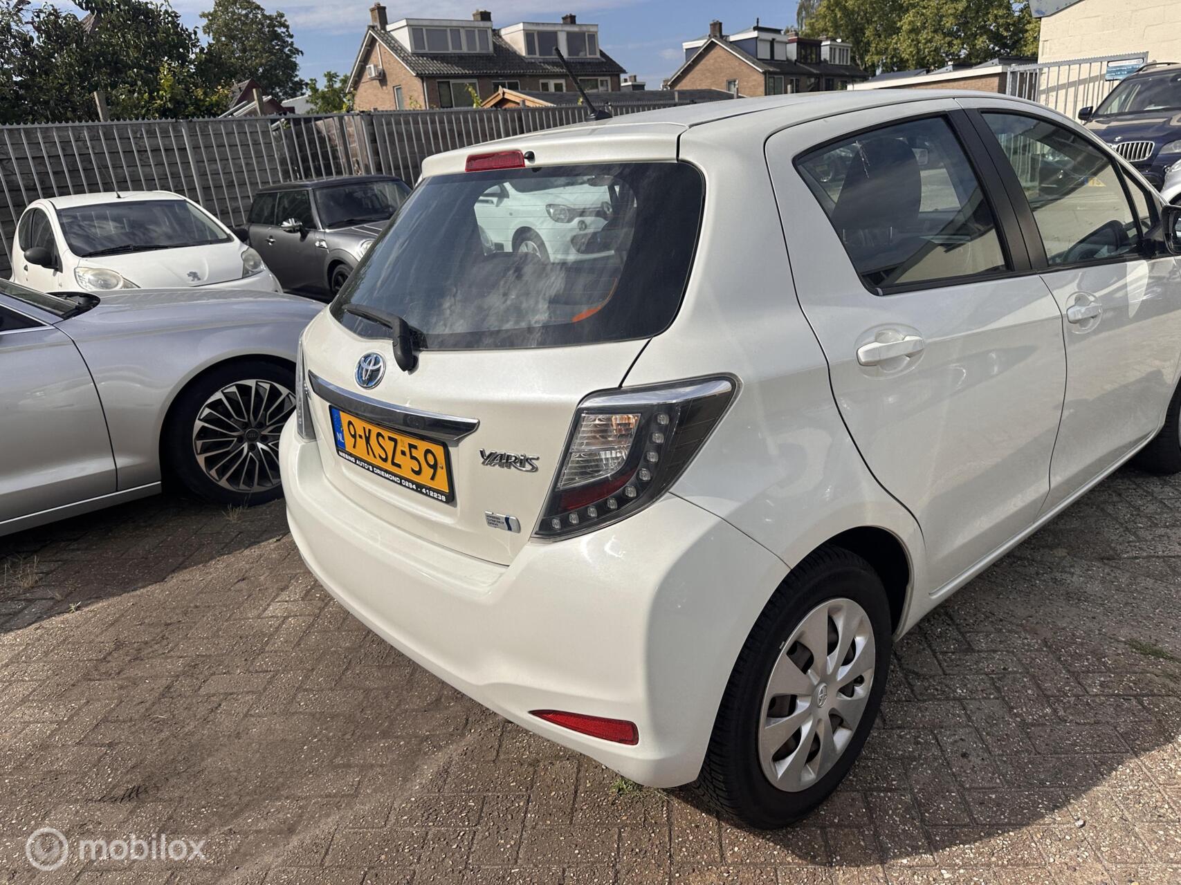 Foto van Toyota Toyota Yaris Hybrid