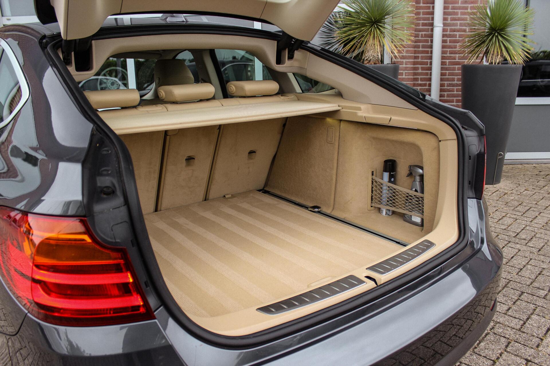 Foto van BMW 320i