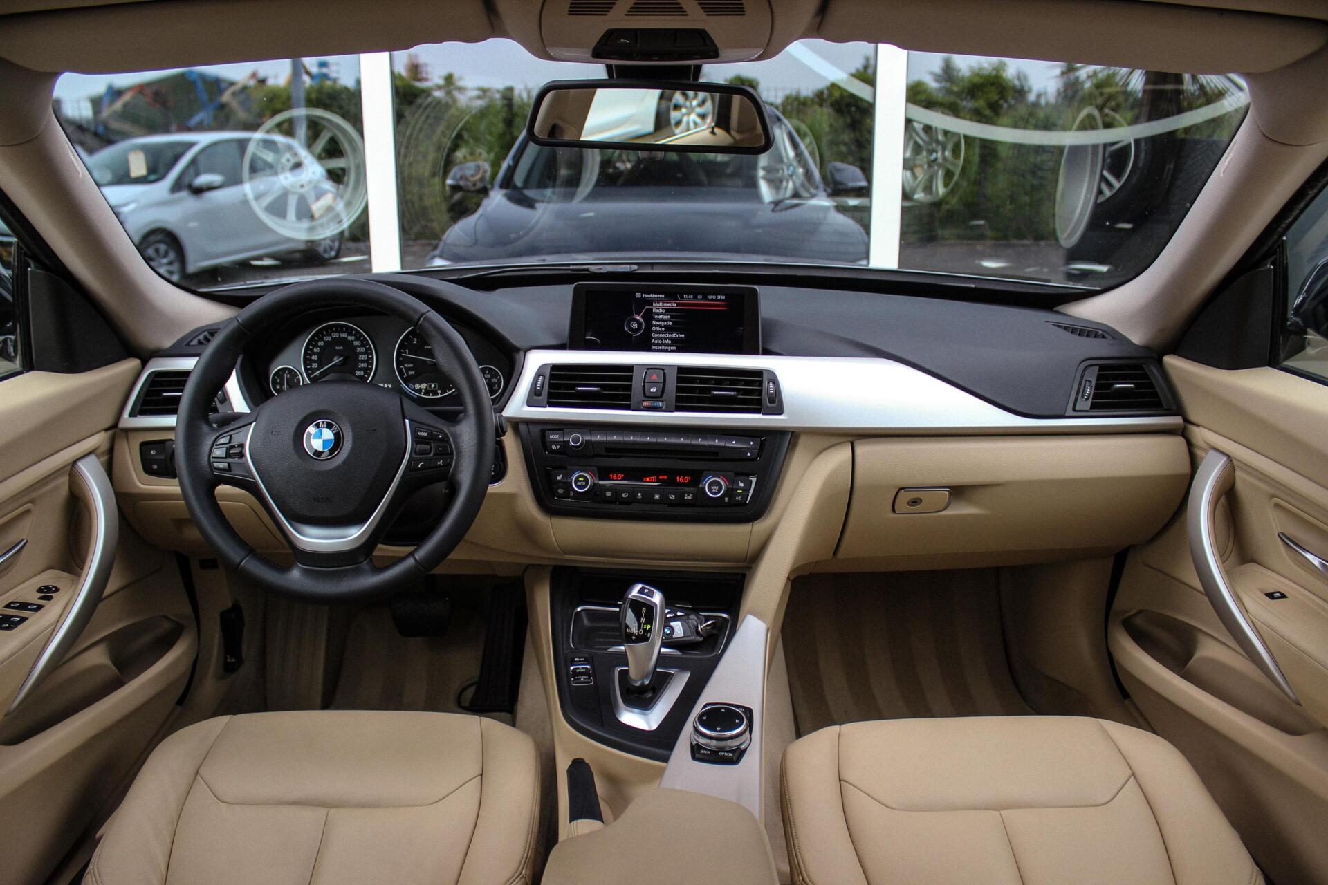 Foto van BMW 320i