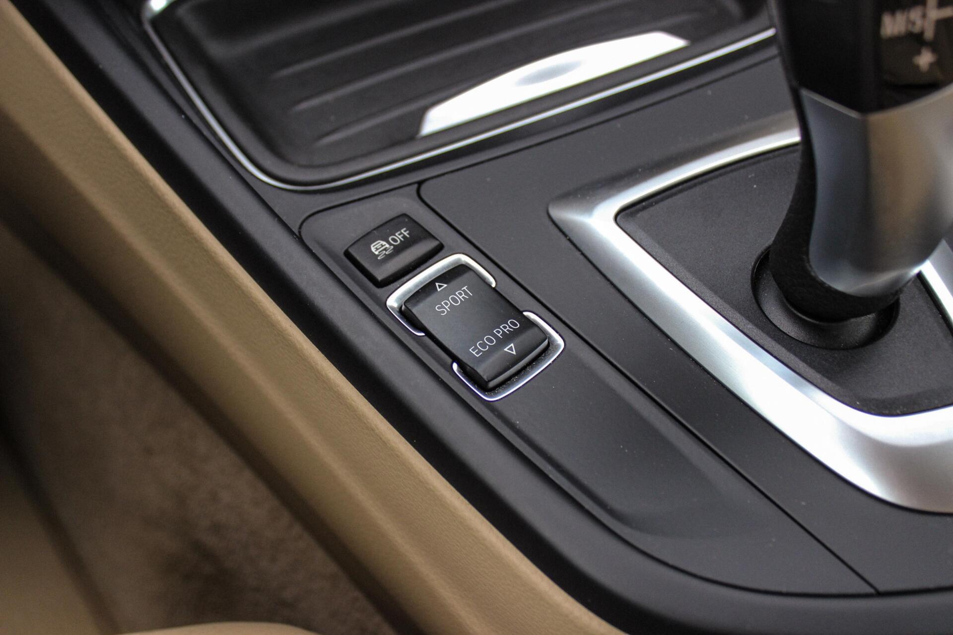 Foto van BMW 320i