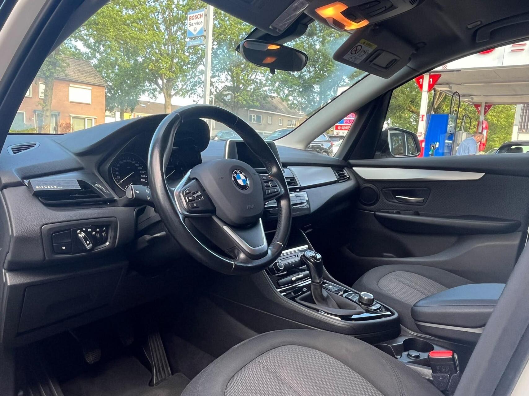 Foto van BMW 218i Active Tourer