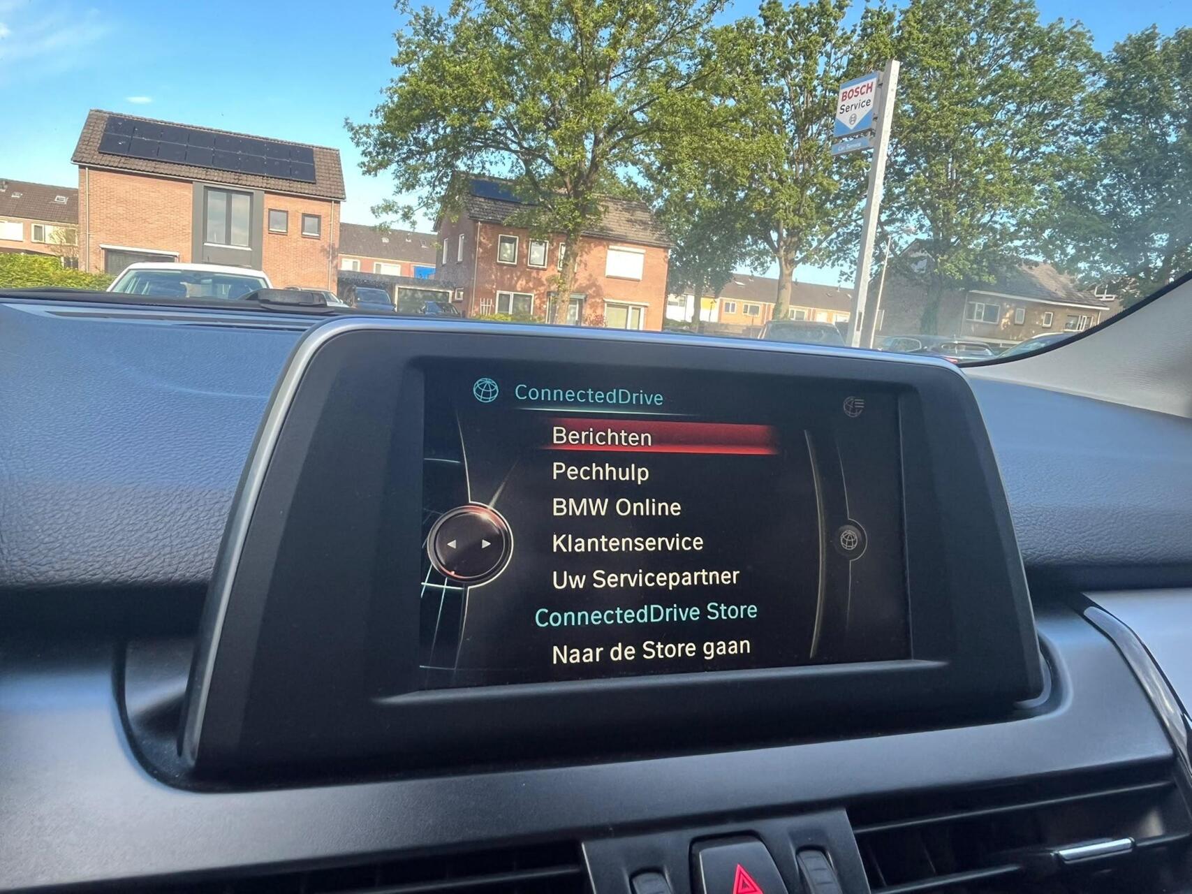 Foto van BMW 218i Active Tourer
