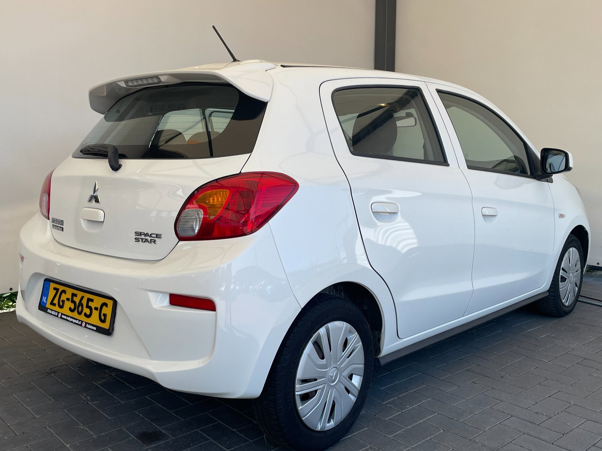 Foto van Mitsubishi Mitsubishi Space Star