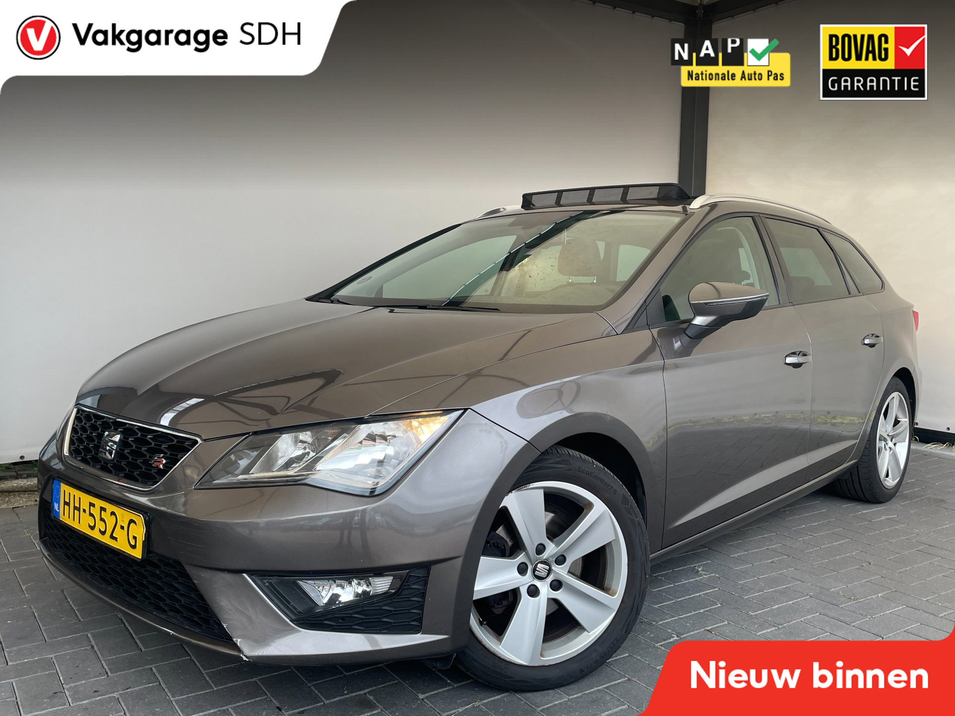 Seat Leon ST 1.4 EcoTSI FR Connect|Panoramaschuifdak|Sportstoelen|Cruise Control 2015 - voorkant