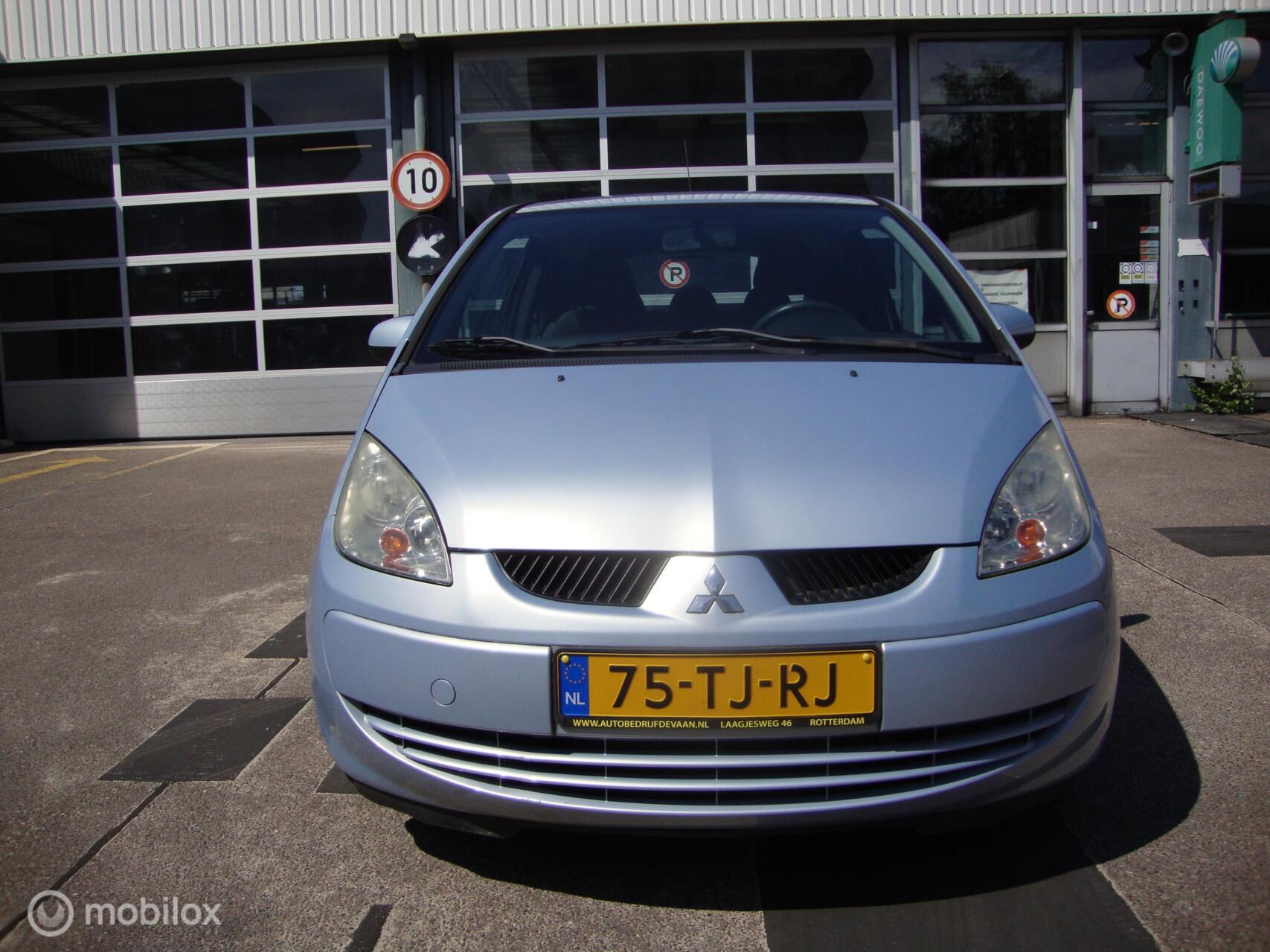 Foto van Mitsubishi Mitsubishi Colt