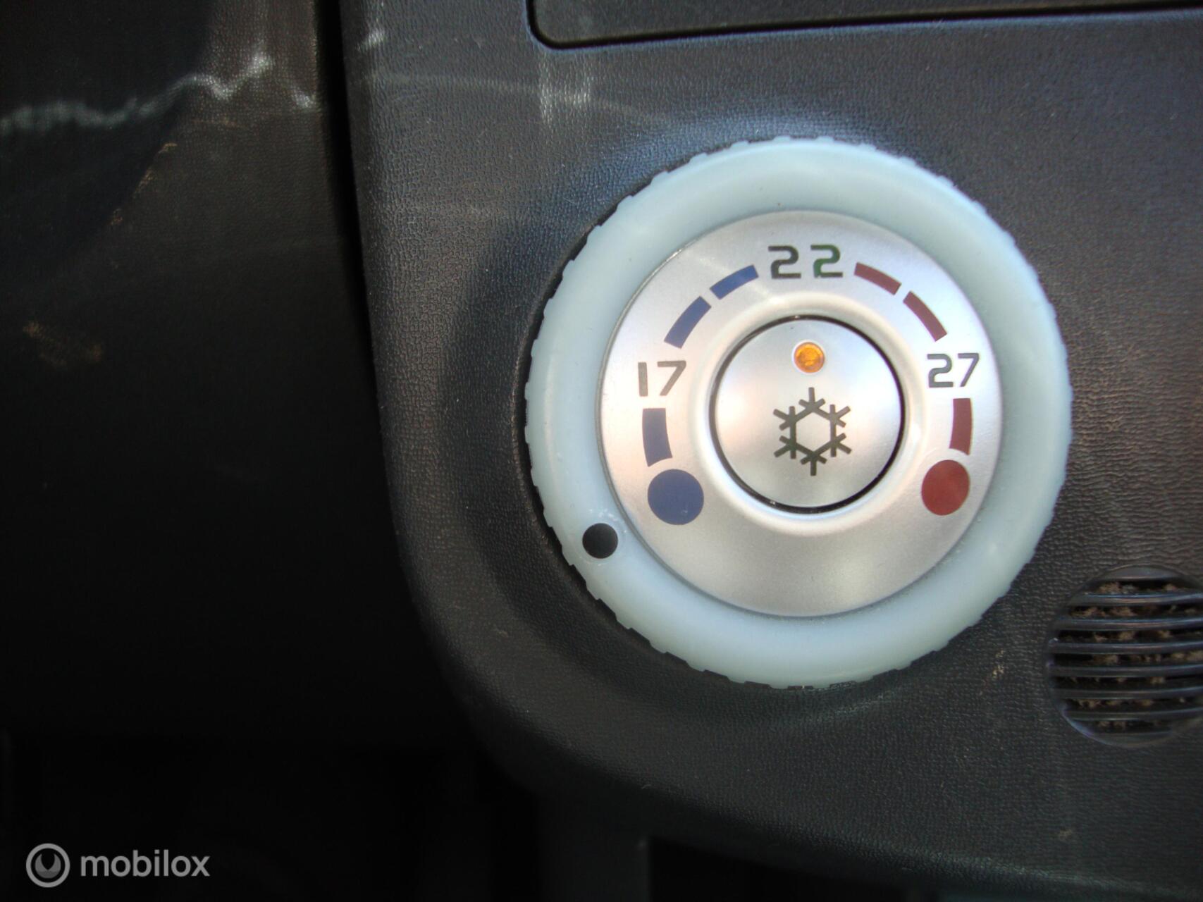 Foto van Mitsubishi Mitsubishi Colt