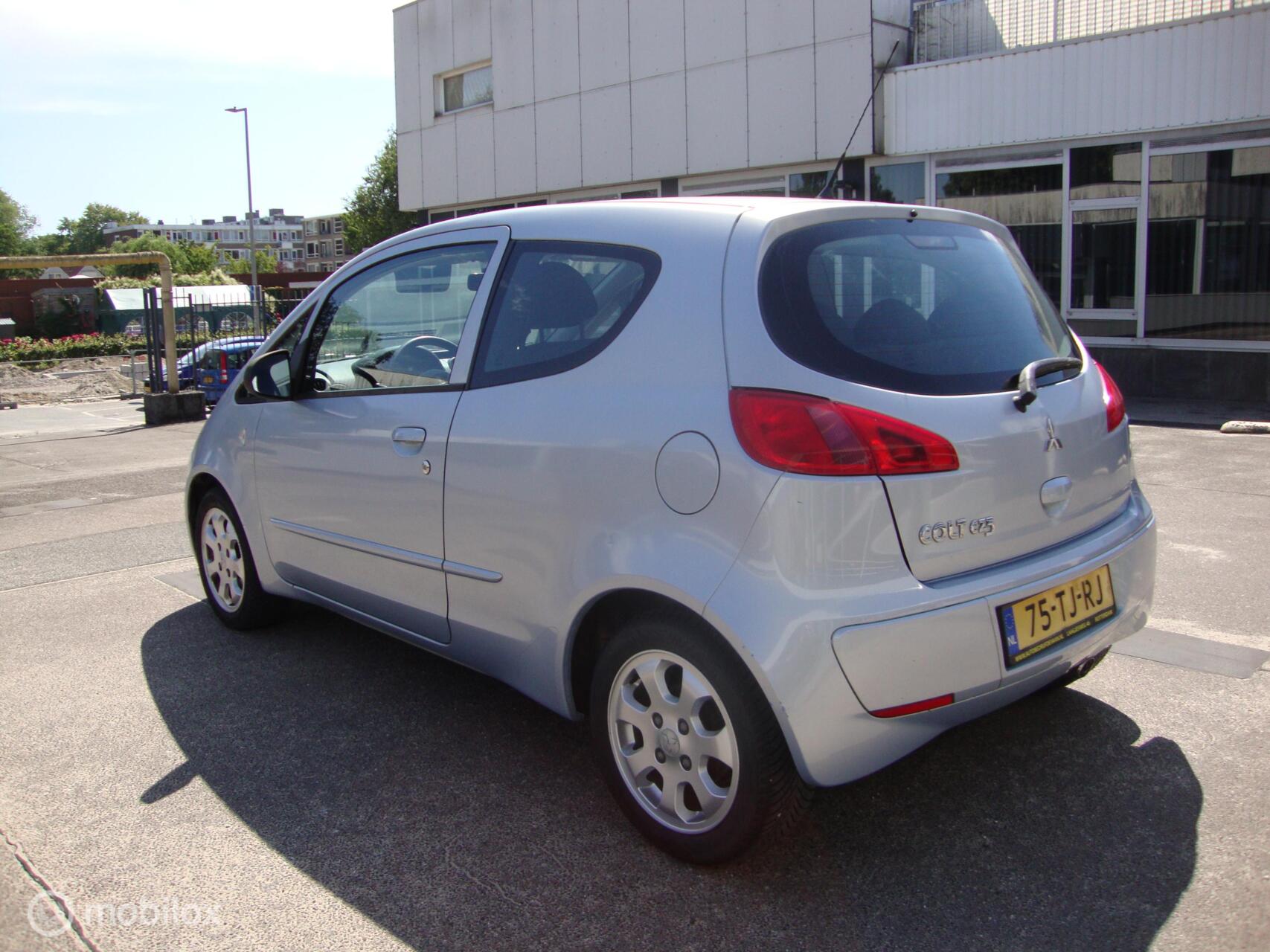Foto van Mitsubishi Mitsubishi Colt