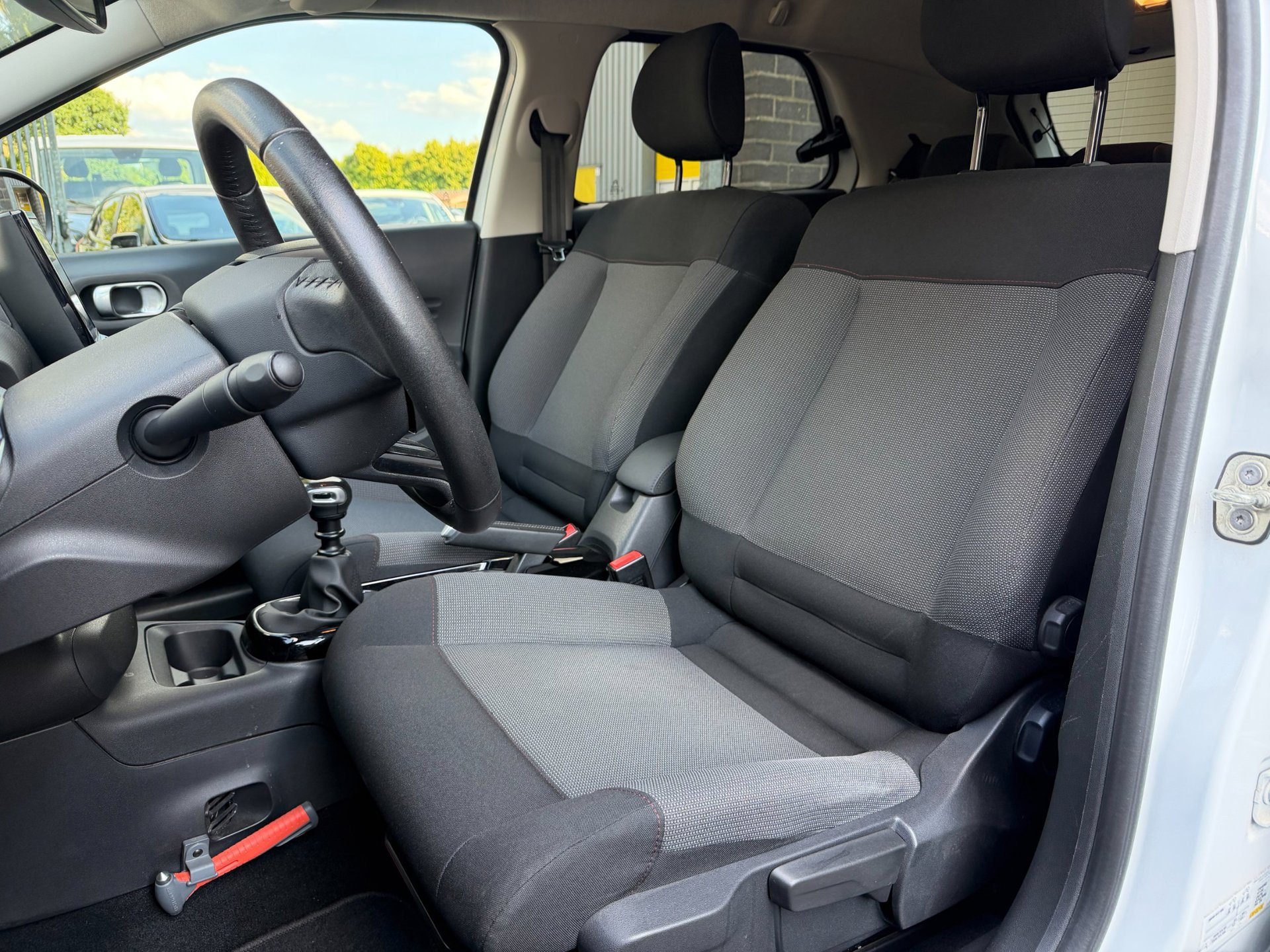 Foto van Citroen C4 Cactus
