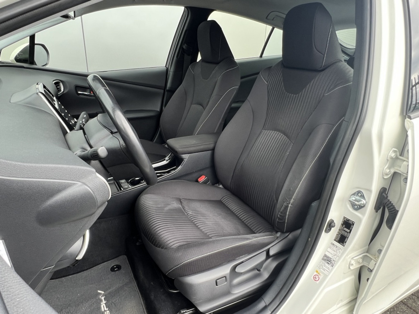 Foto van Toyota Toyota Prius PHV